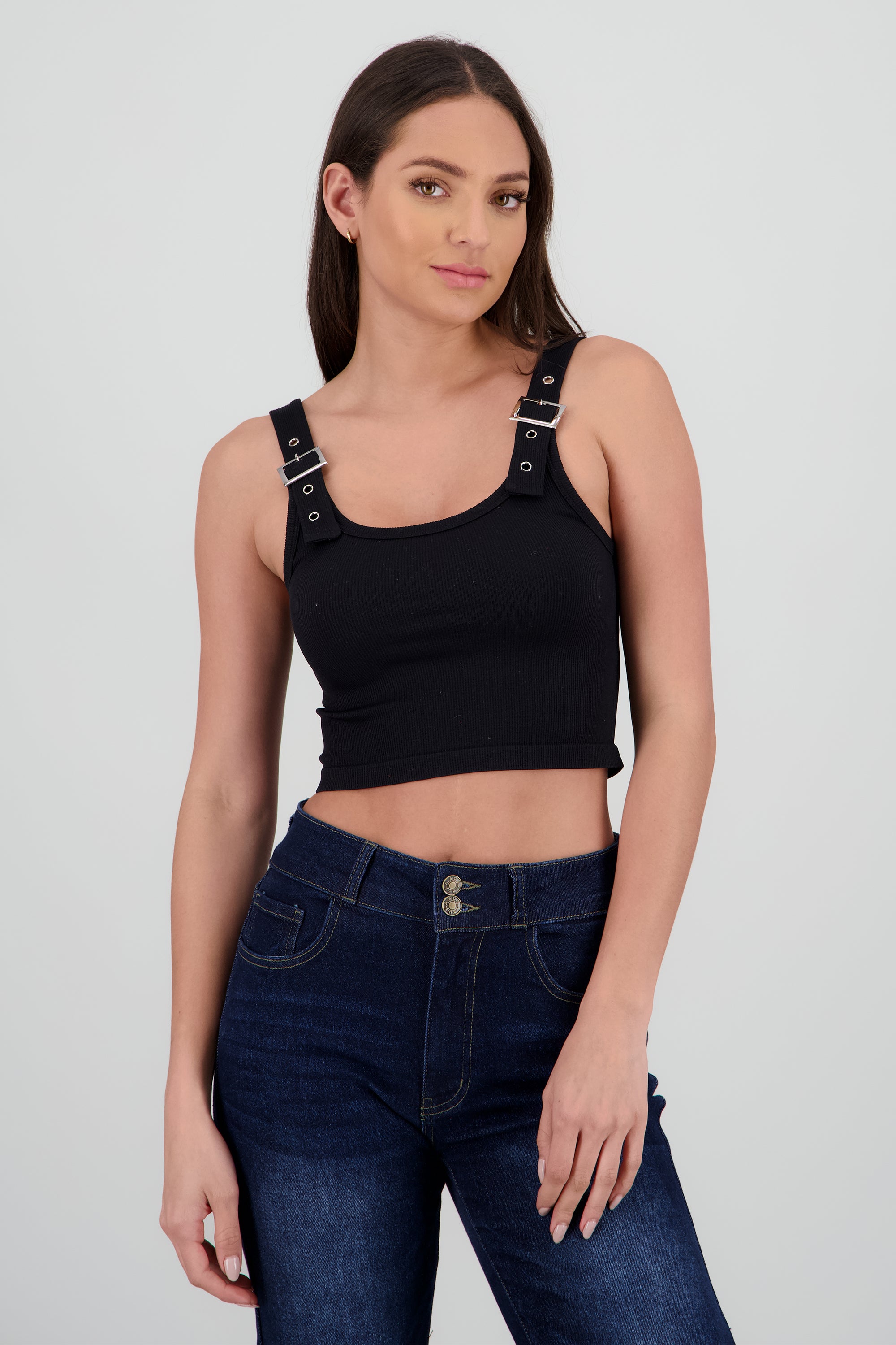 Top detalle hebilla tirantes NEGRO