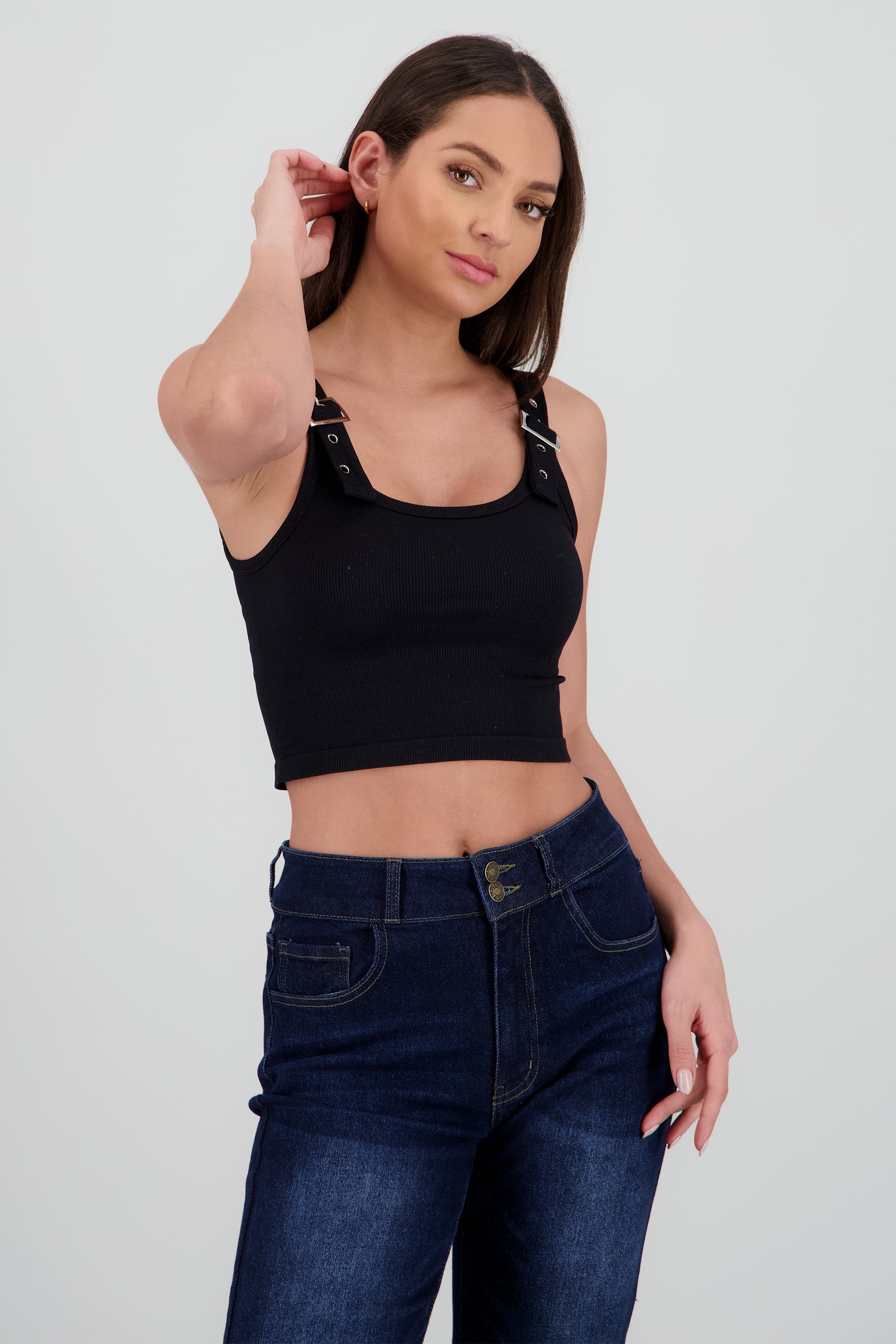 Top detalle hebilla tirantes NEGRO