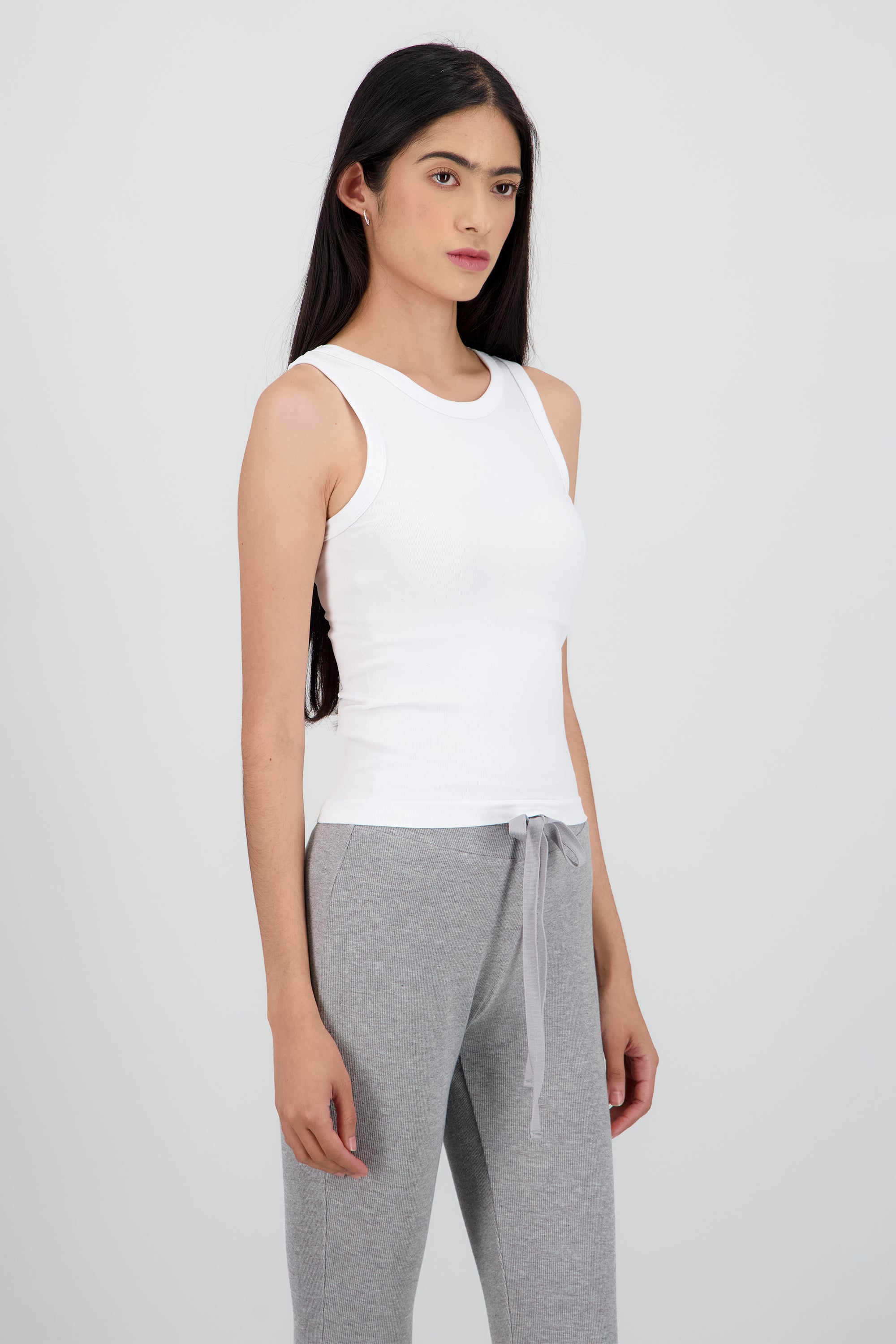 Top sin mangas basica BLANCO