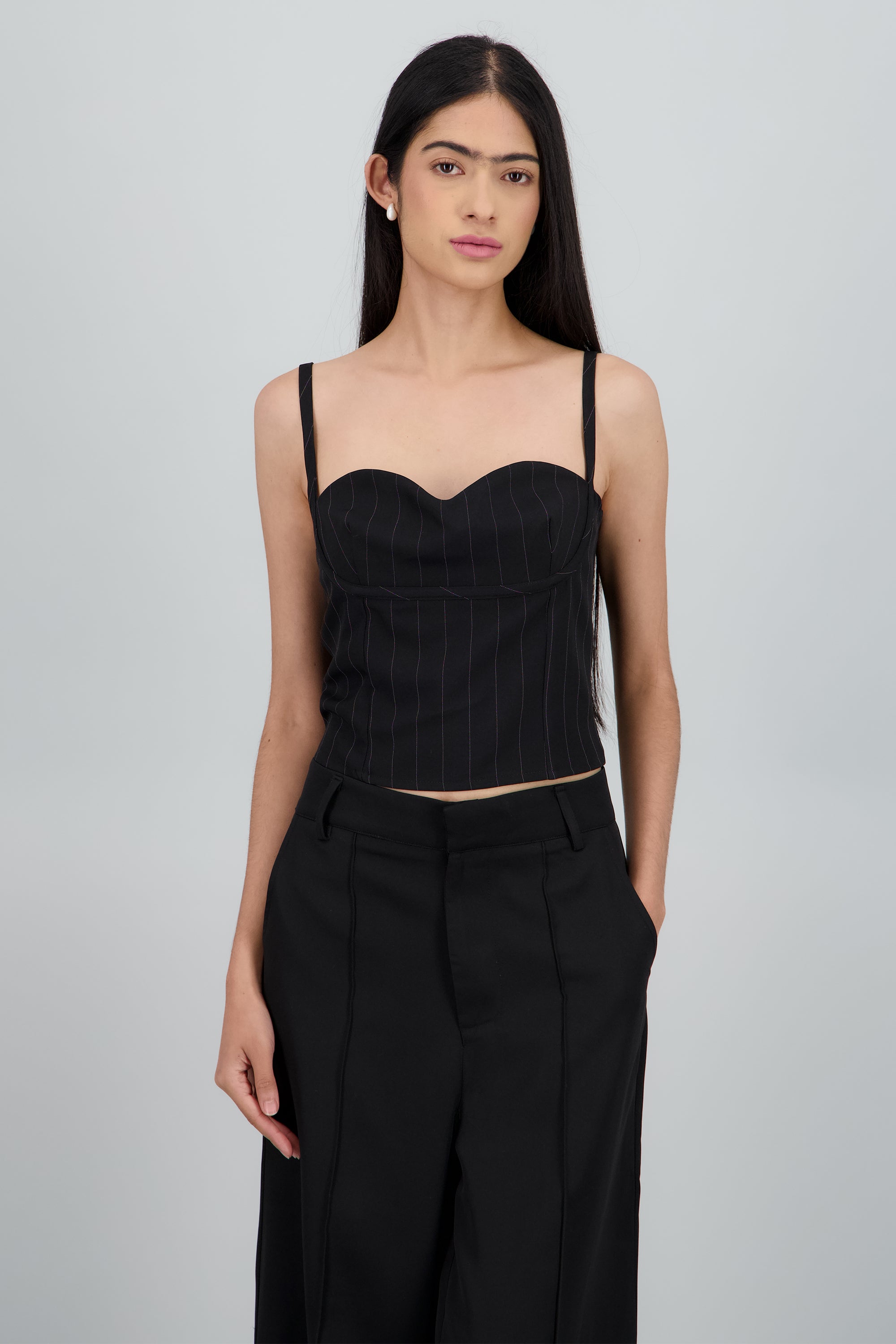 Top tirantes detalle corte NEGRO COMBO