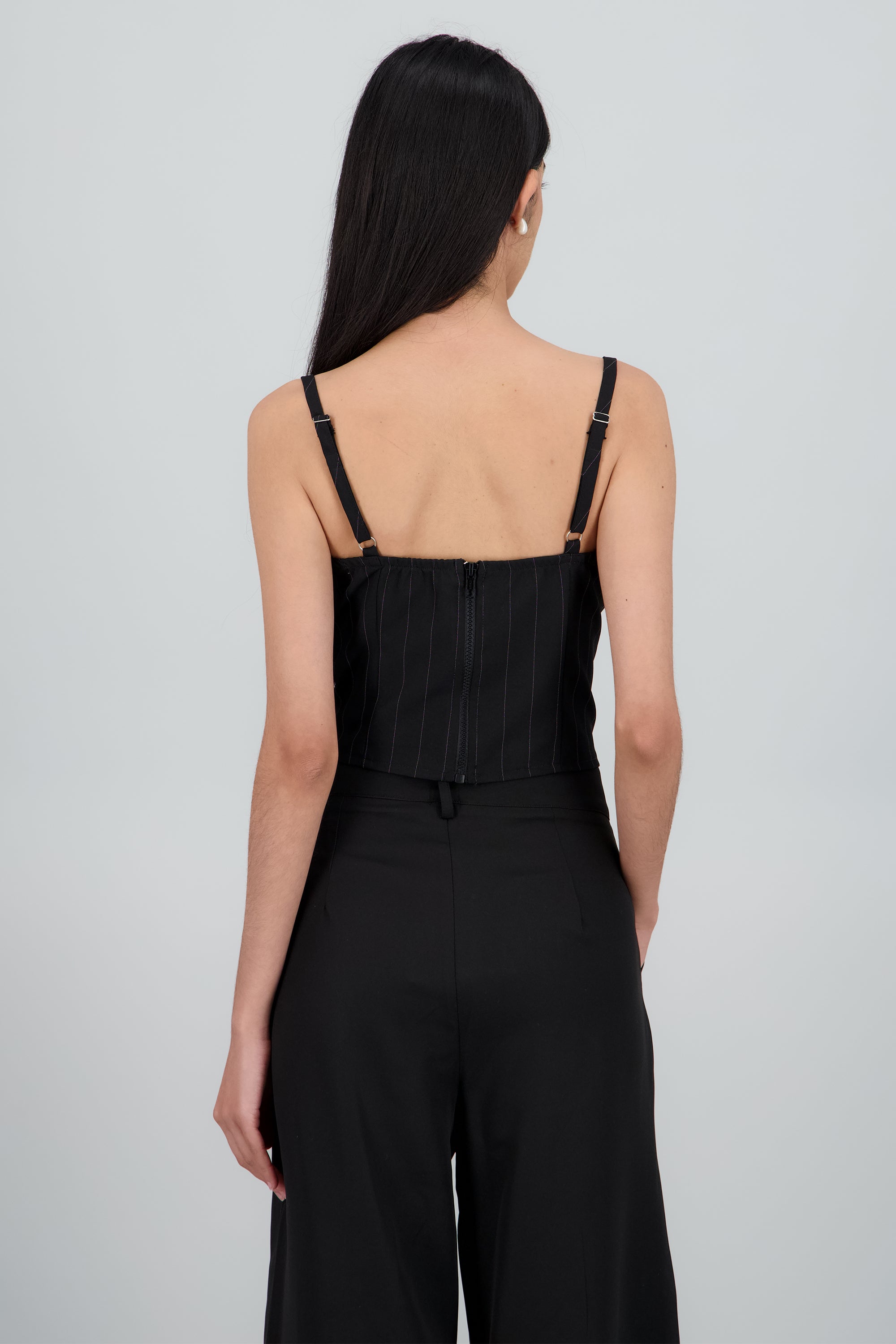 Top tirantes detalle corte NEGRO COMBO