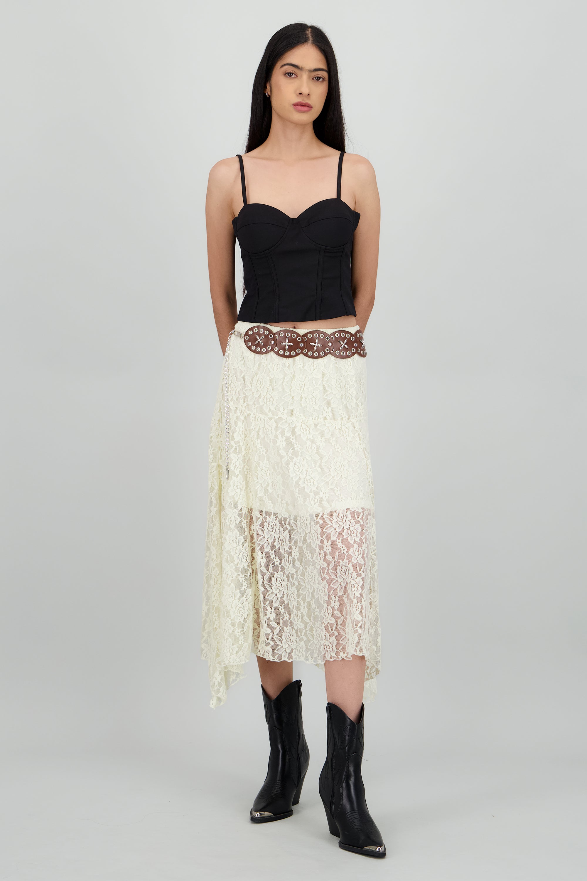 Falda encaje con cinturon boho HUESO