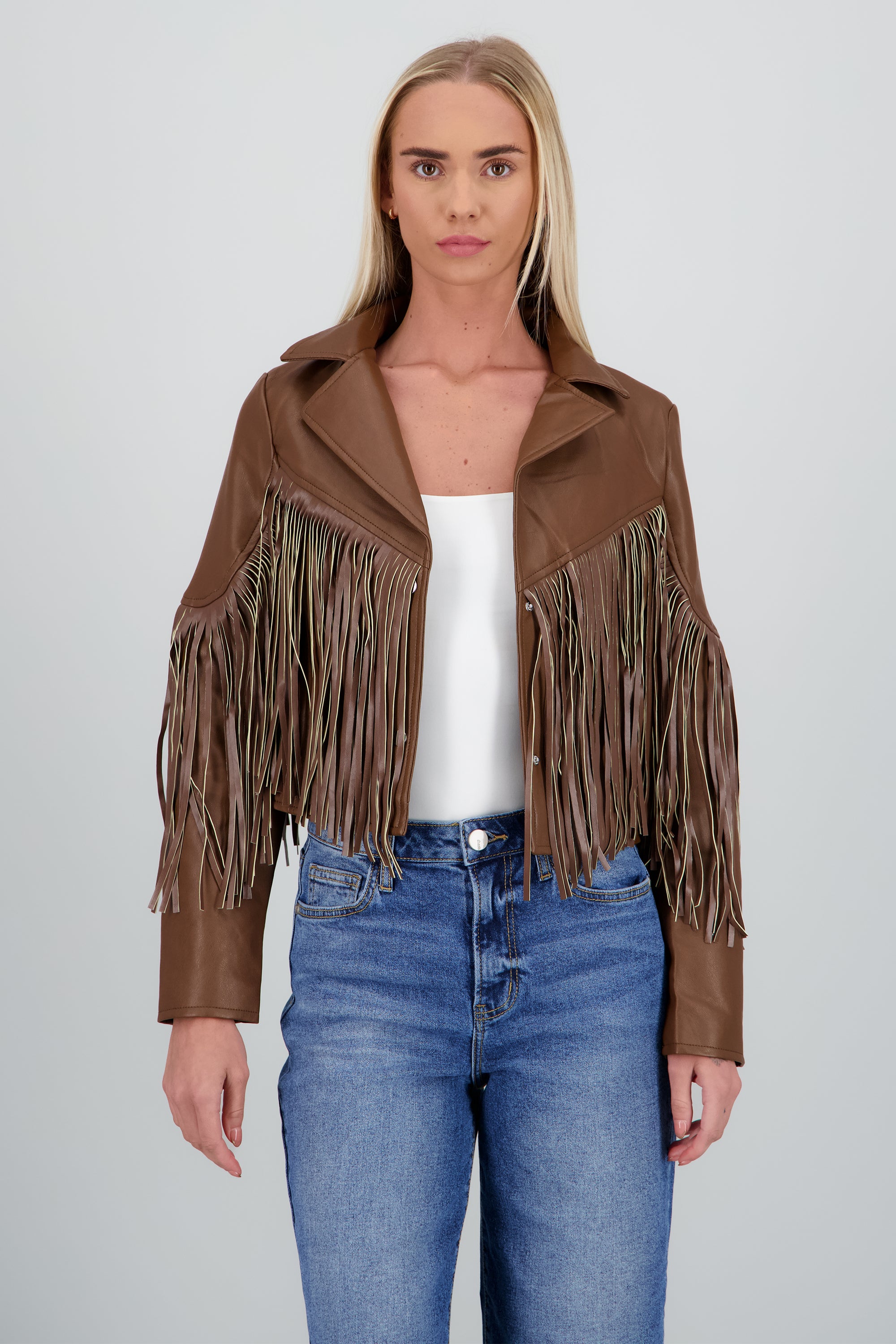 Chamarra fringe PU CAFE