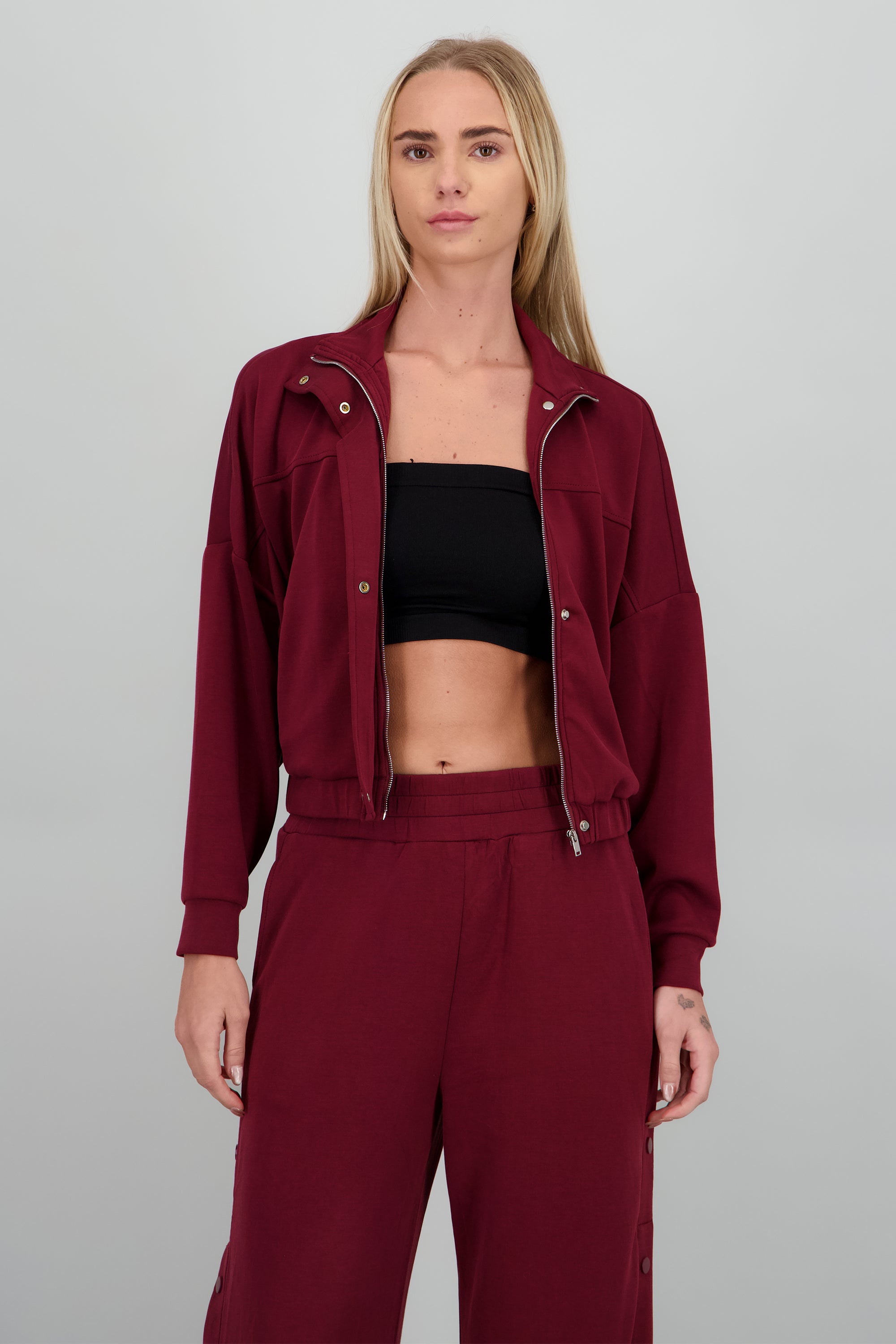 Sudadera con cierre y botones VINO