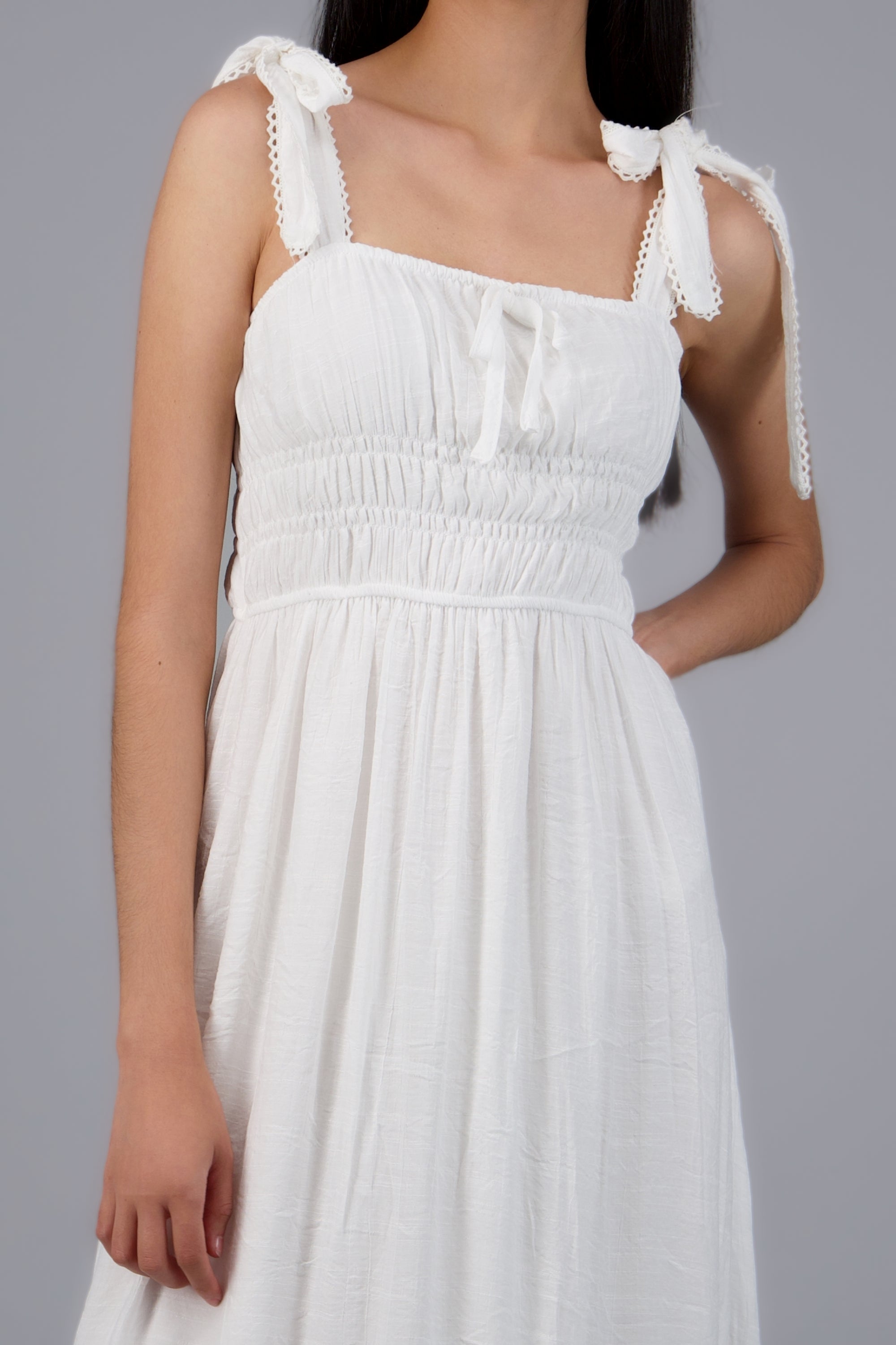 Vestido maxi liso con amarre moños BLANCO