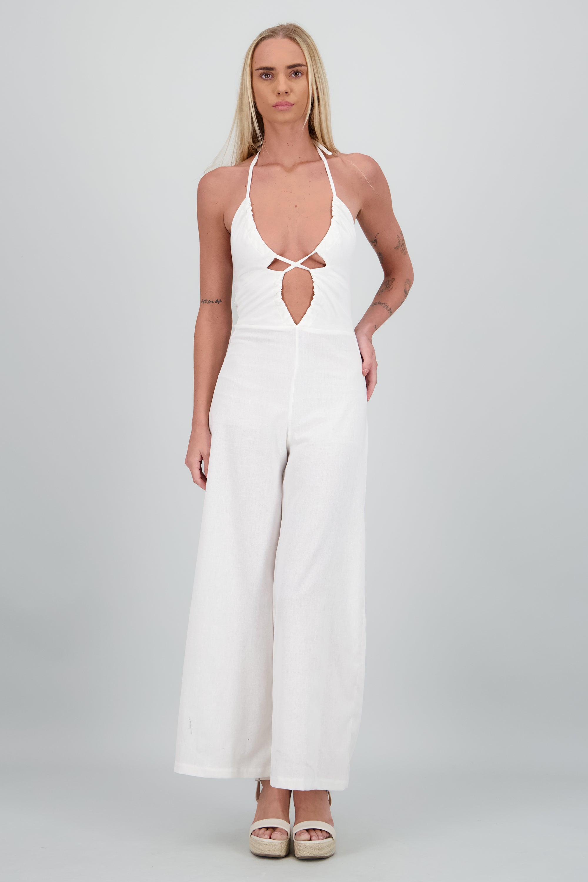 Jumpsuit cut out pierna amplia BLANCO