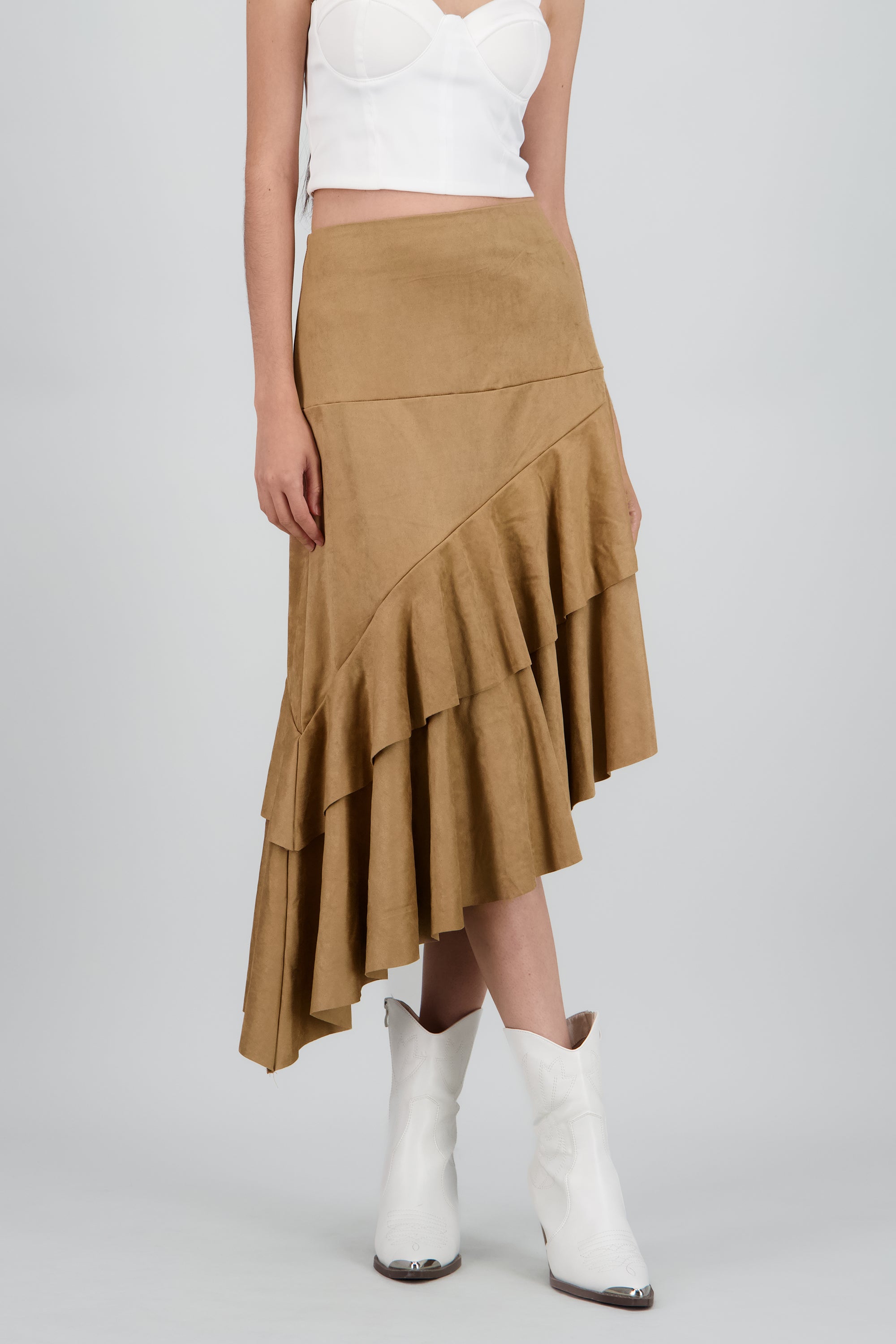 Falda midi asimétrica suede CAMELLO