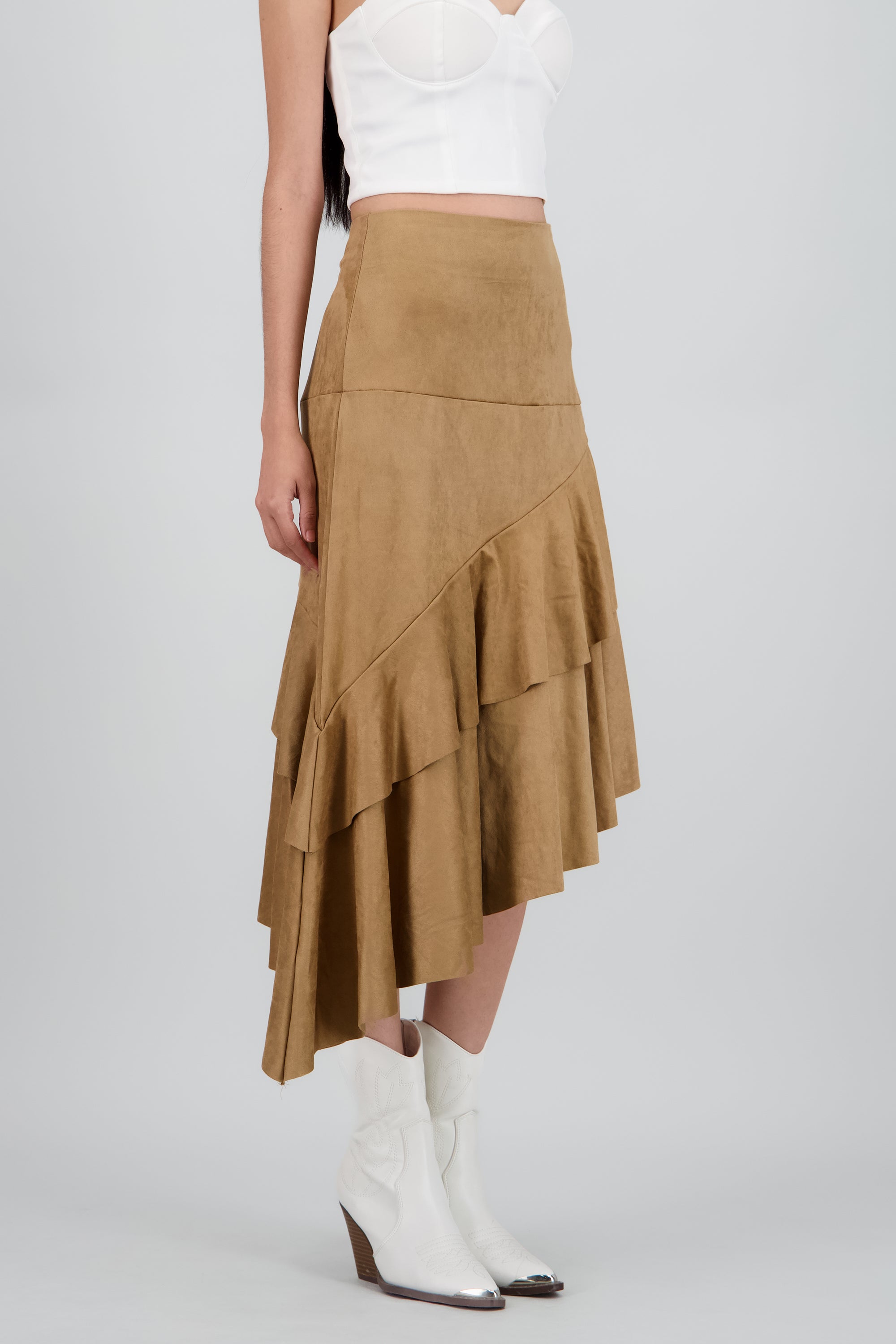 Falda midi asimétrica suede CAMELLO