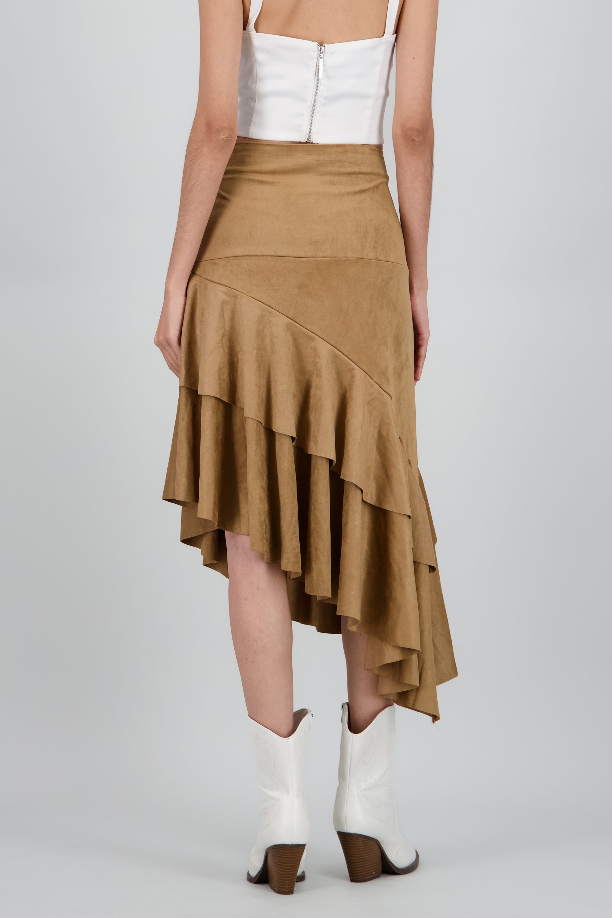 Falda midi asimétrica suede CAMELLO