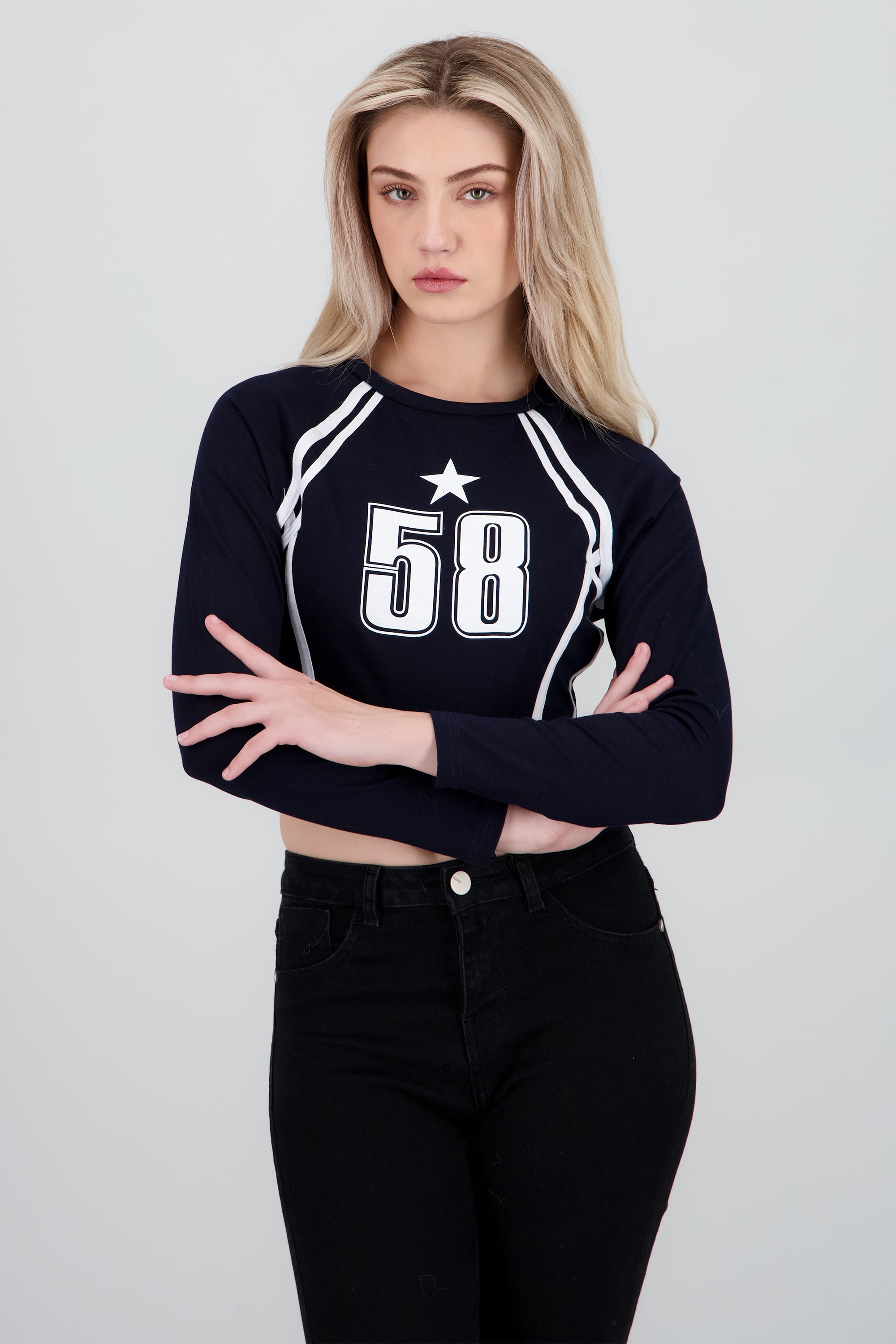 Top numeros detalle contraste lineas MARINO COMBO