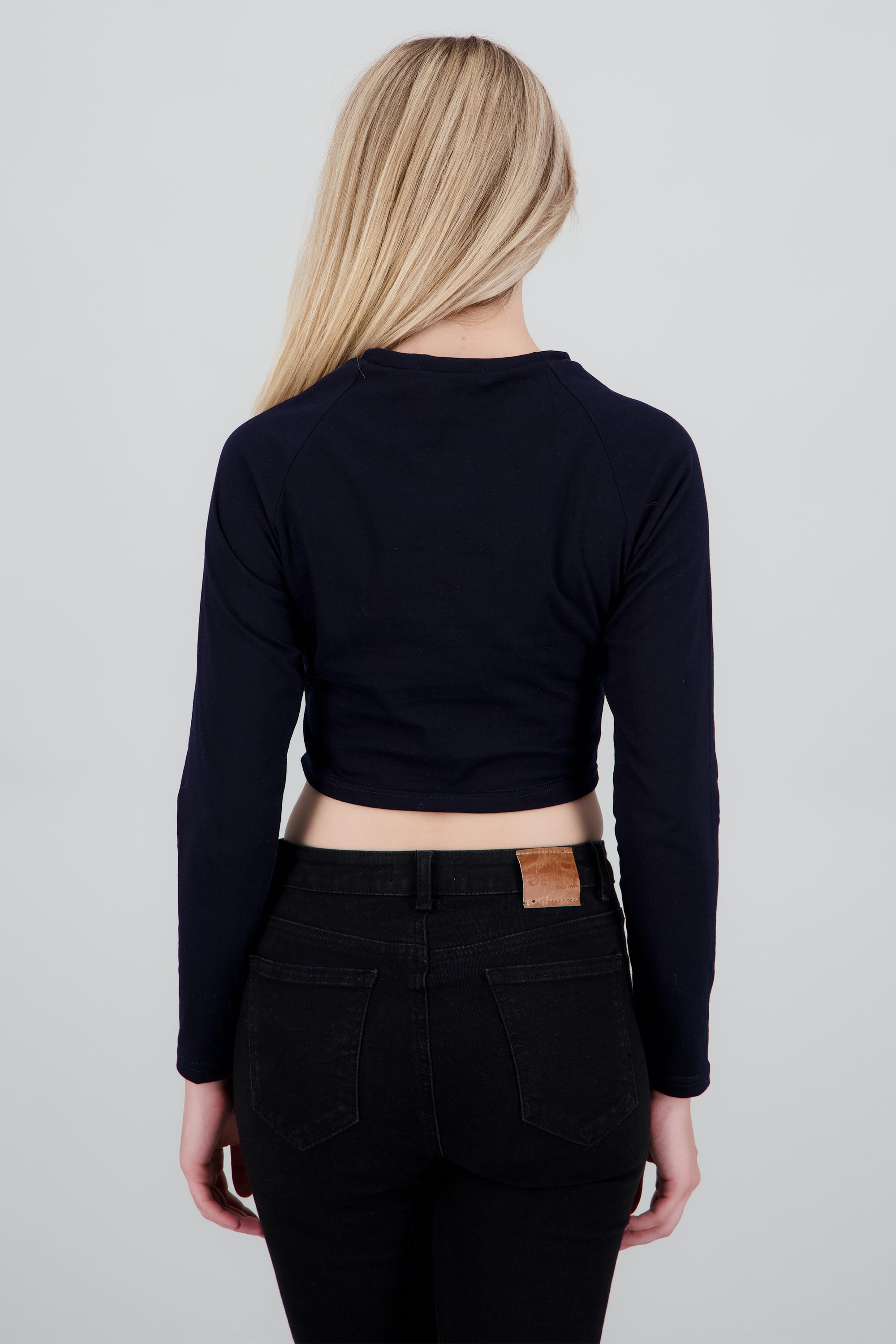 Top numeros detalle contraste lineas MARINO COMBO