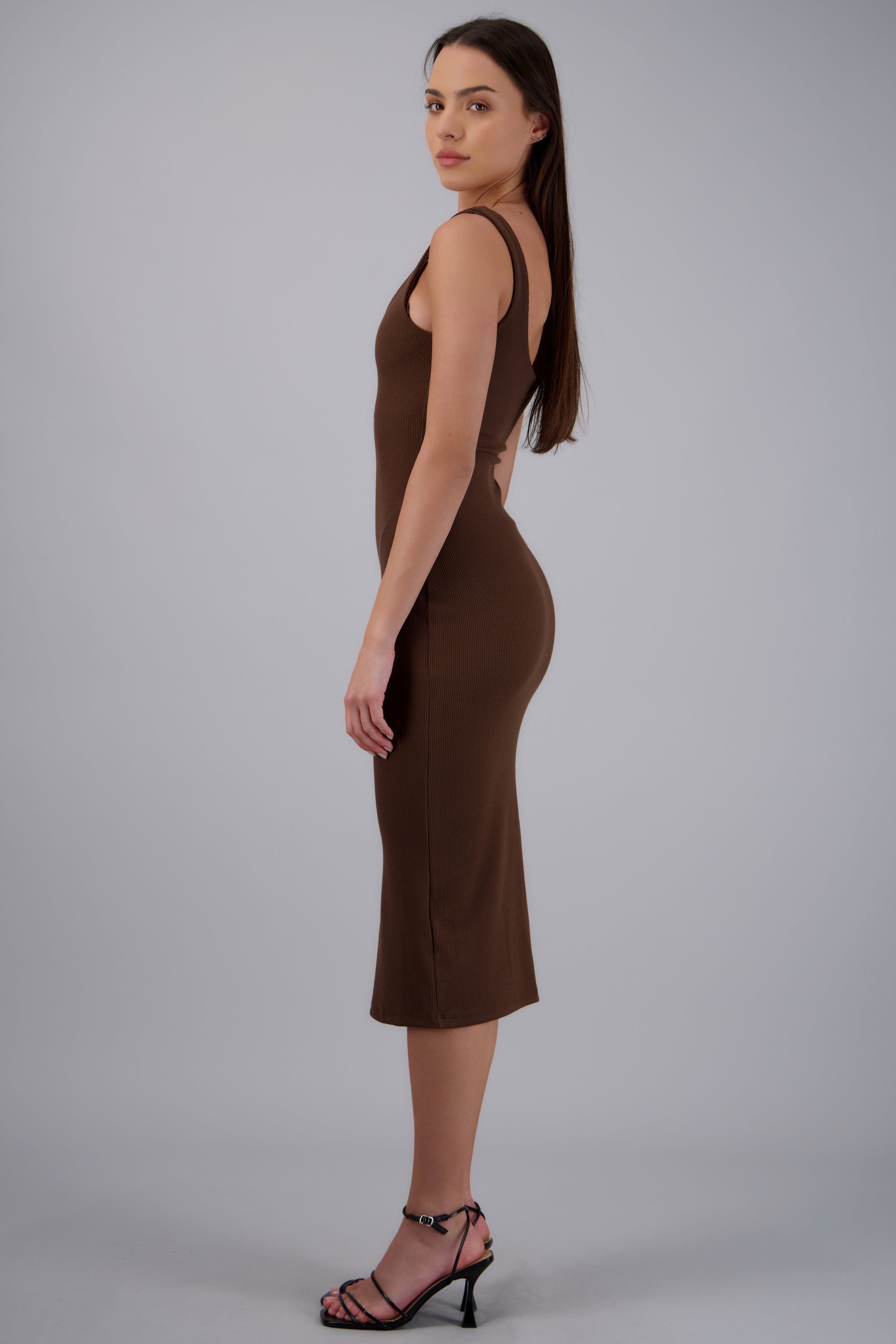 Vestido midi bodycon rib CHOCOLATE