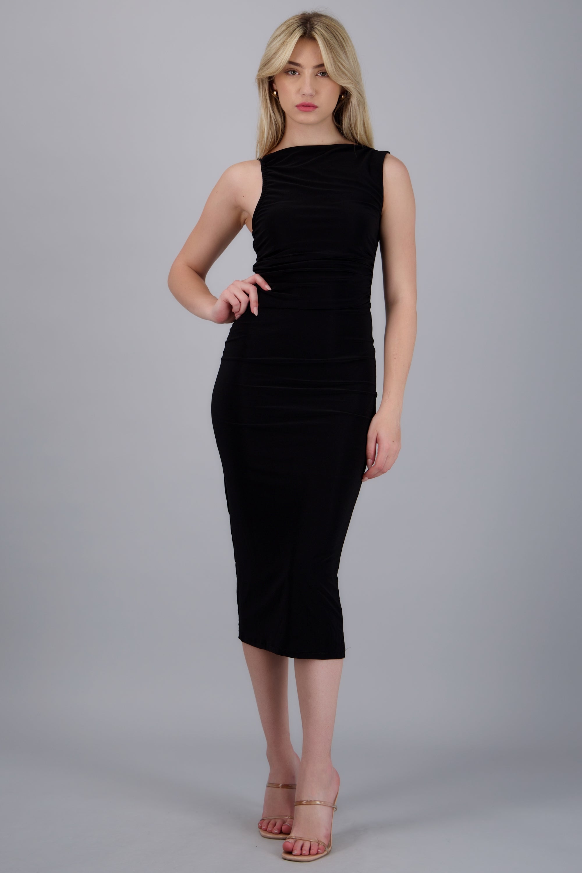 Vestido maxi liso espalda abierta NEGRO