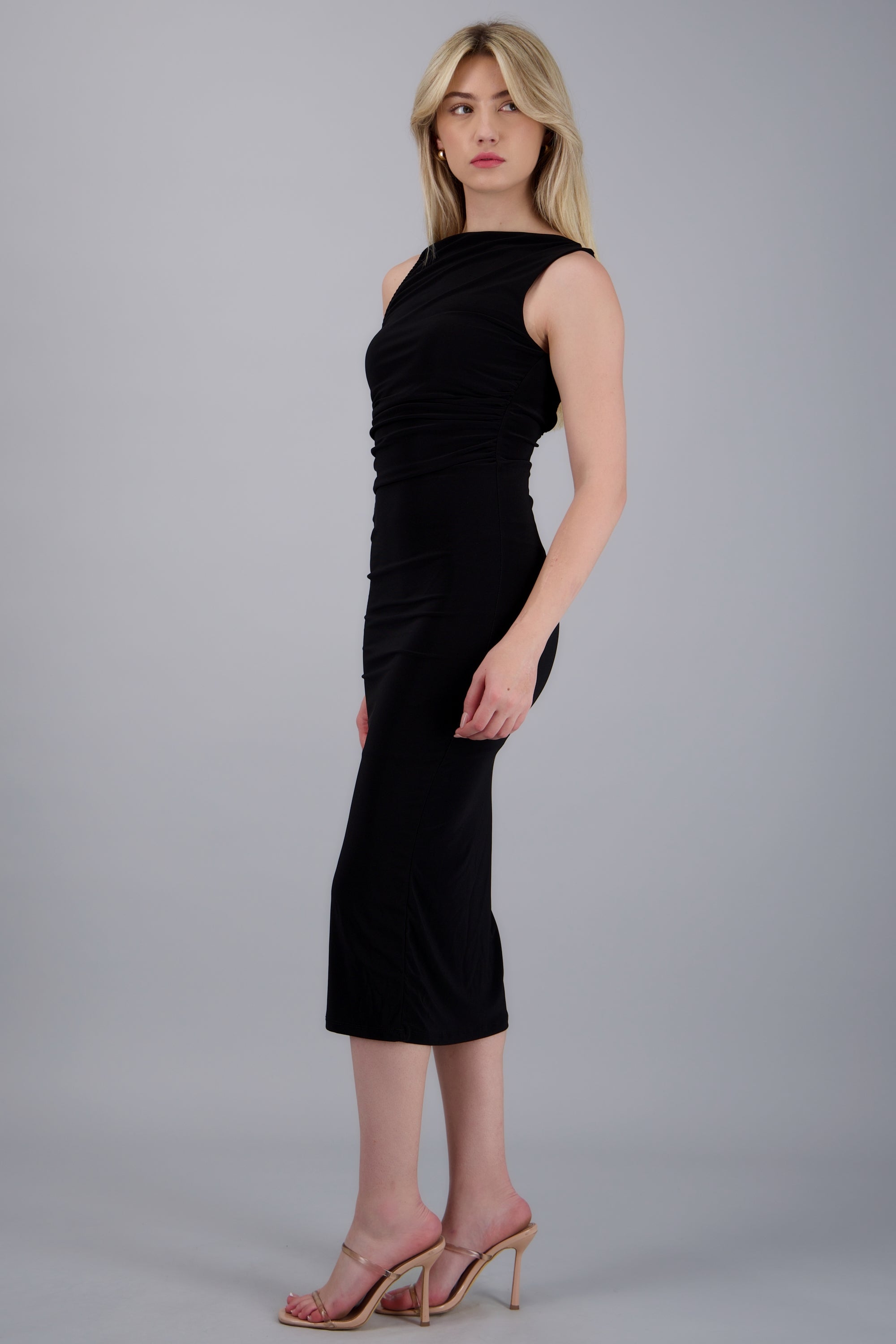 Vestido maxi liso espalda abierta NEGRO