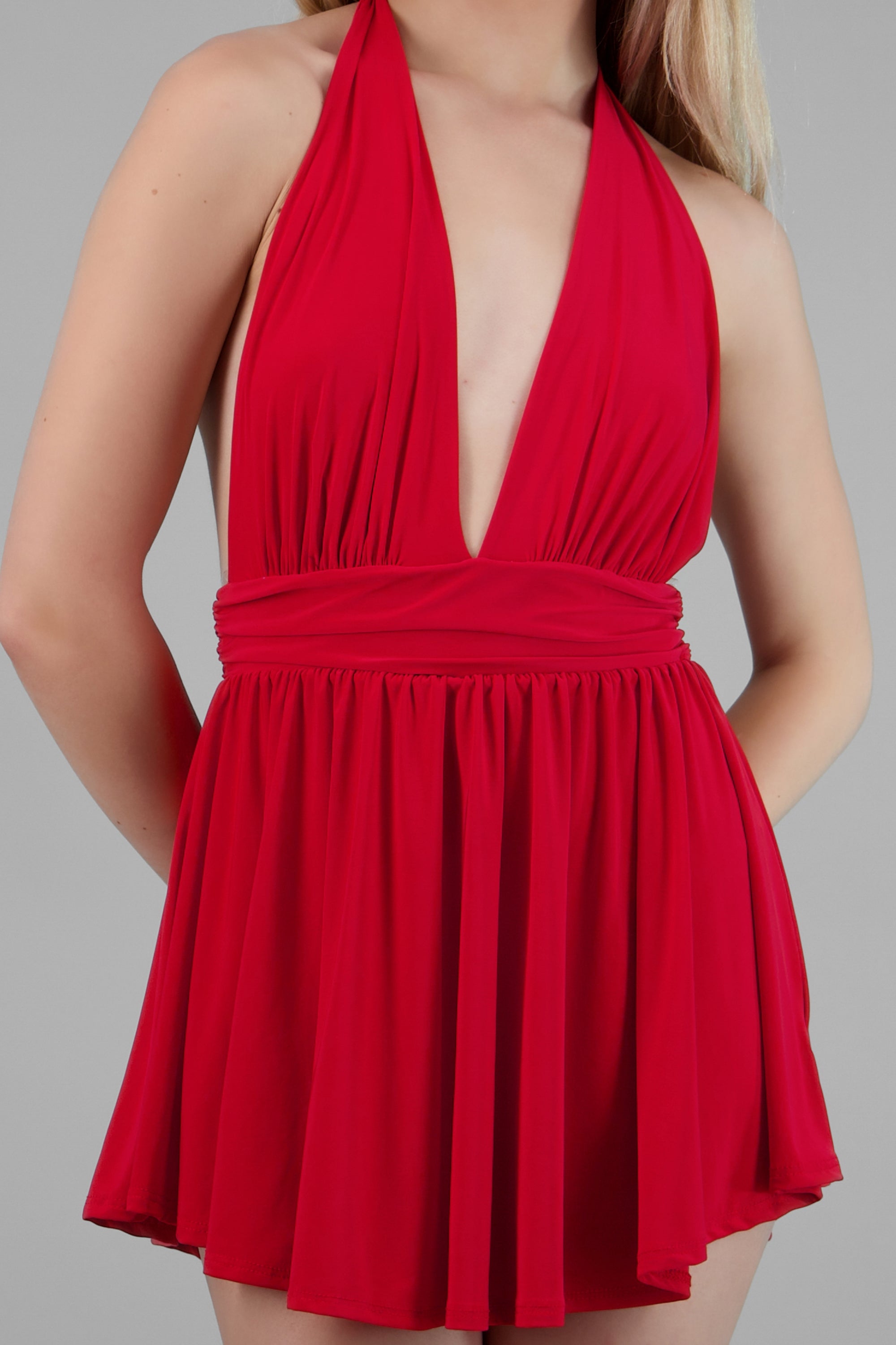 Vestido halter con short liso ROJO