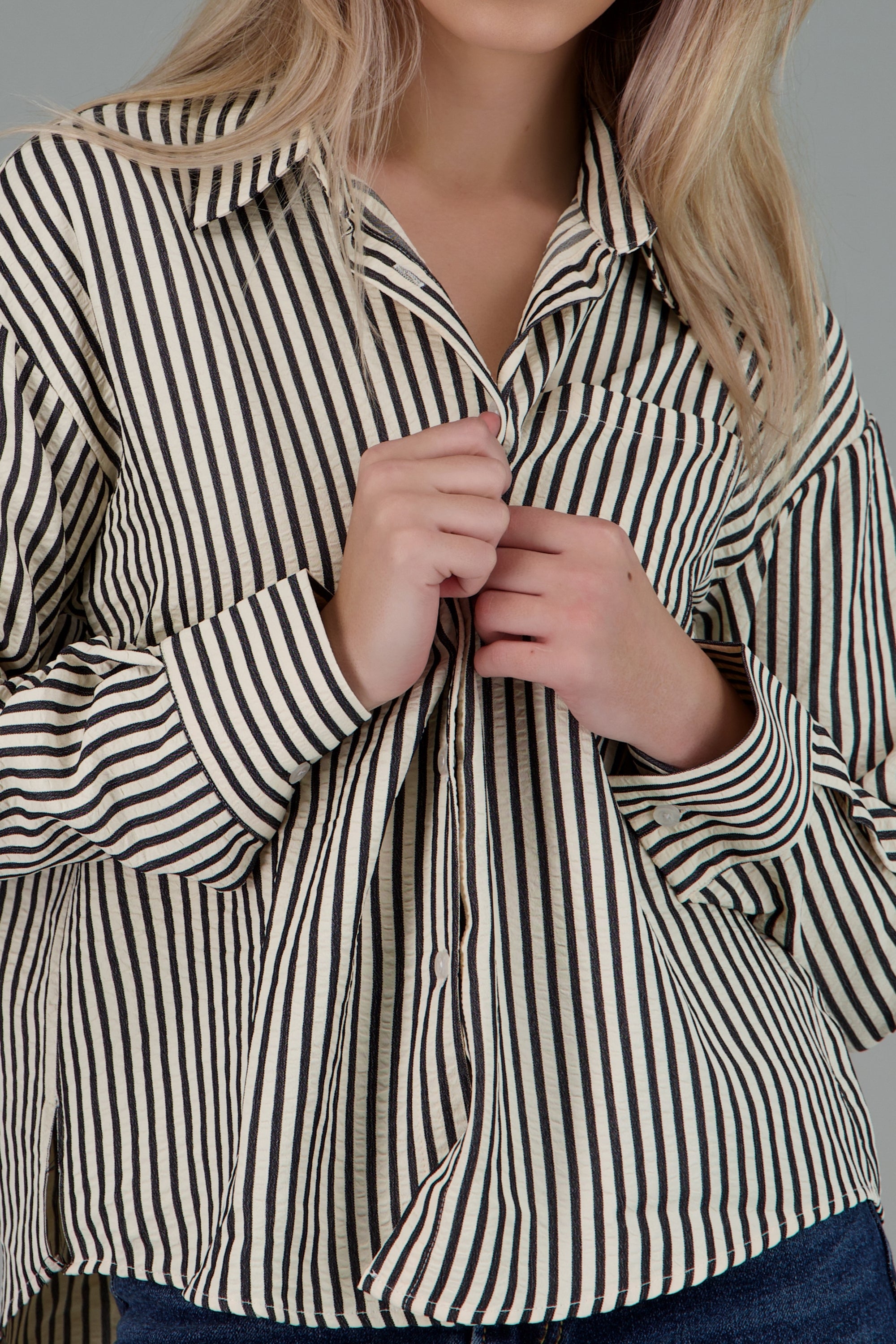 Camisa rayada texturizada NEGRO COMBO