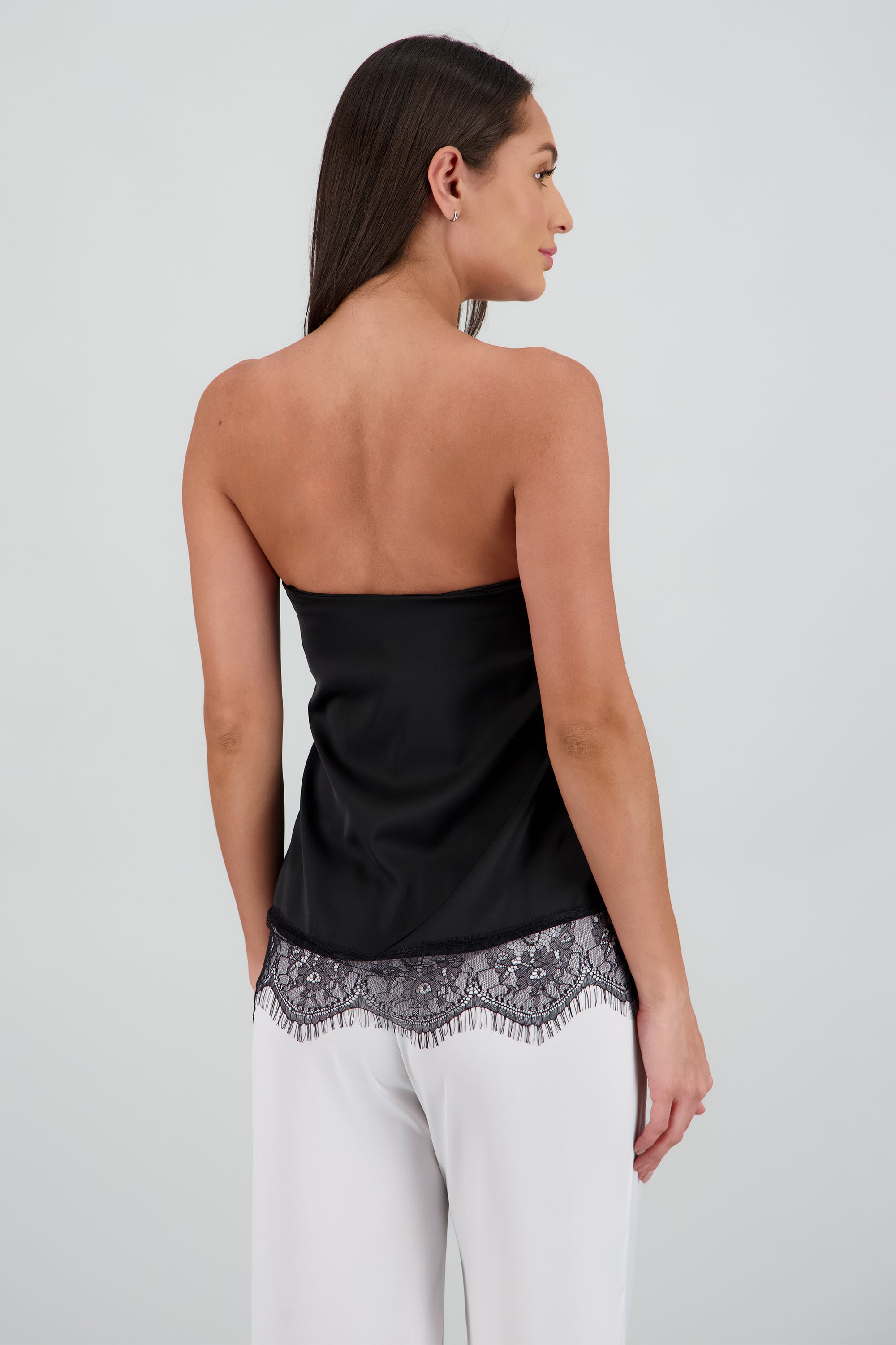 Top strapless satinado con encaje NEGRO