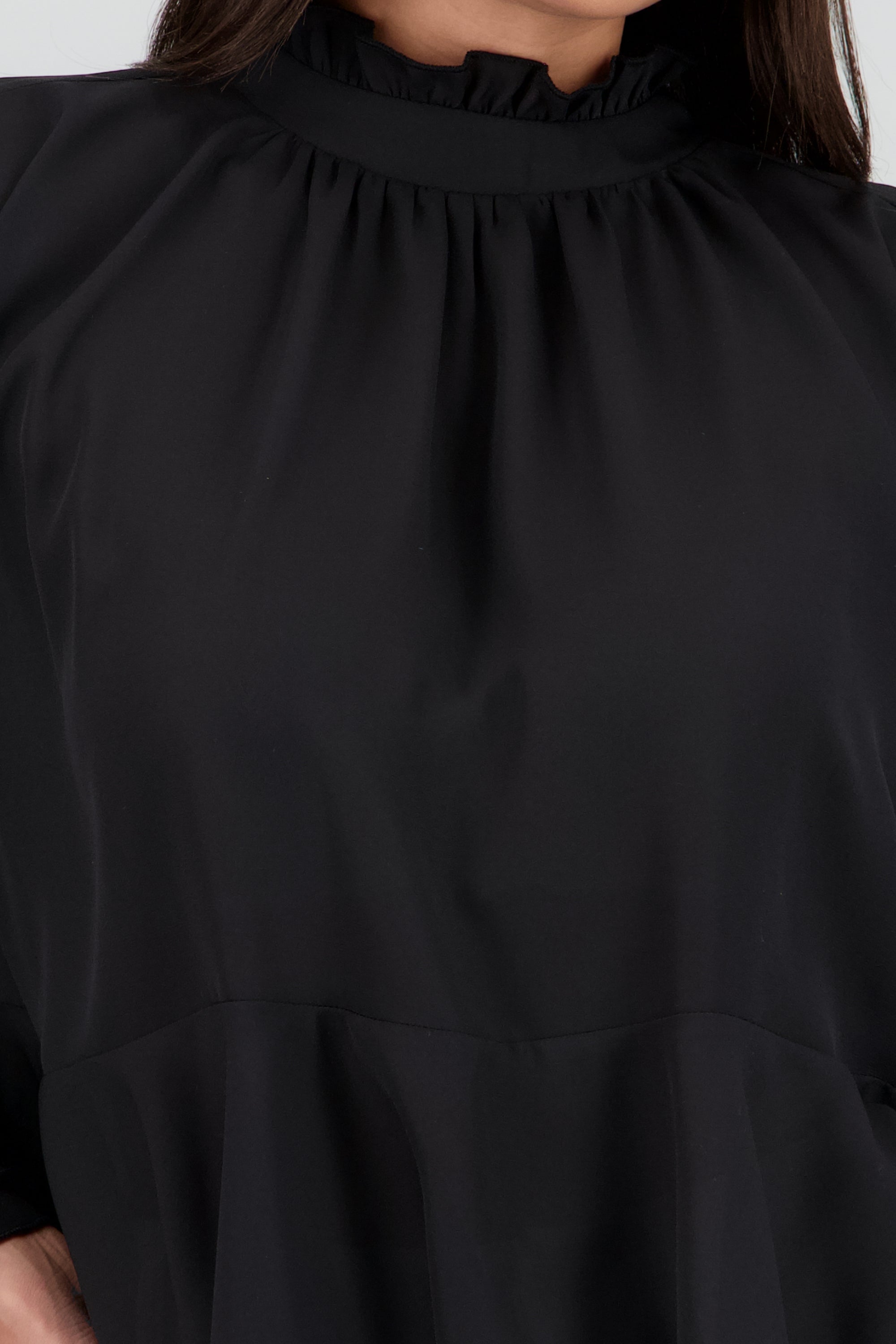 Blusa olanes capa de chiffon NEGRO