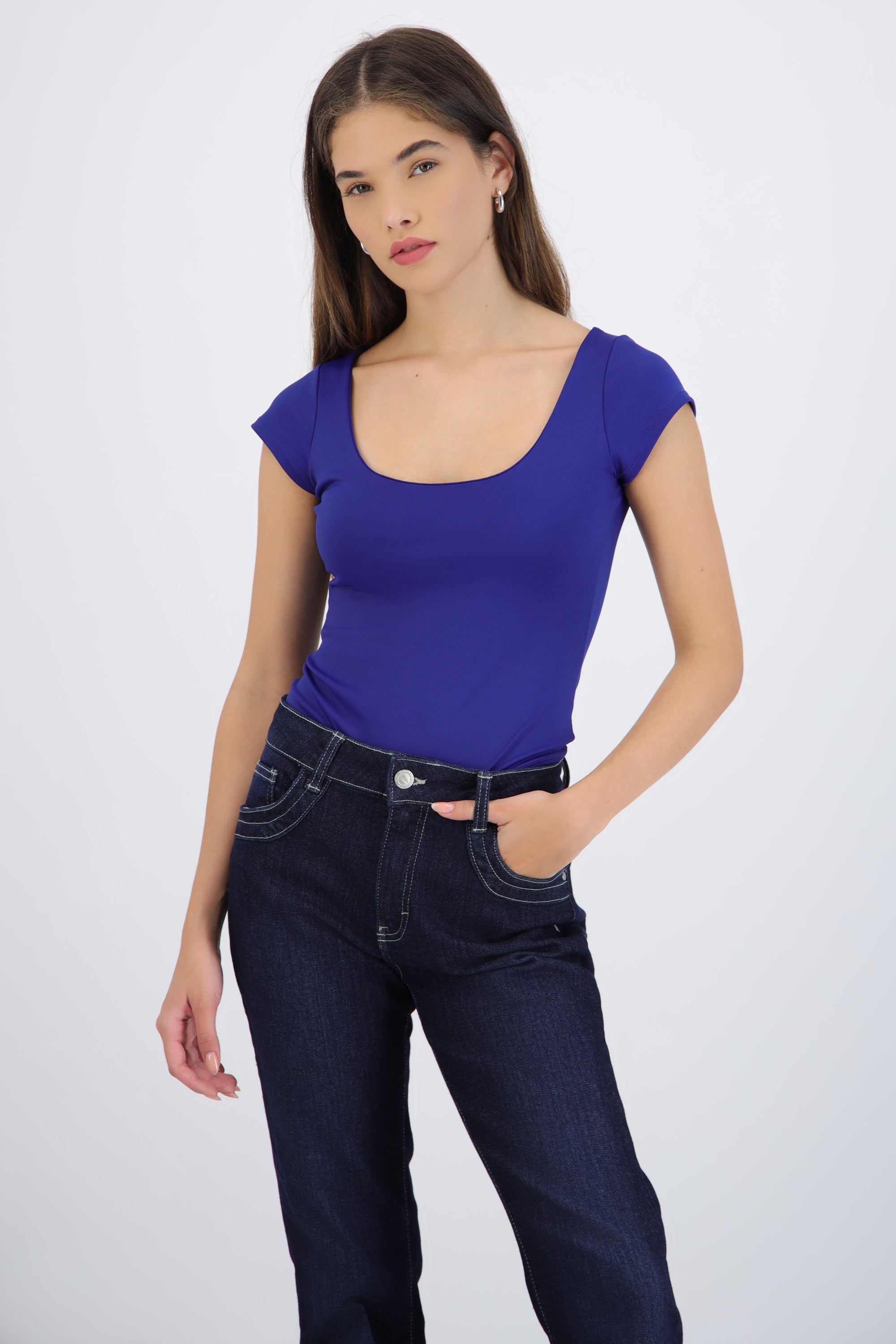 Bodysuit escote redondo manga corta liso