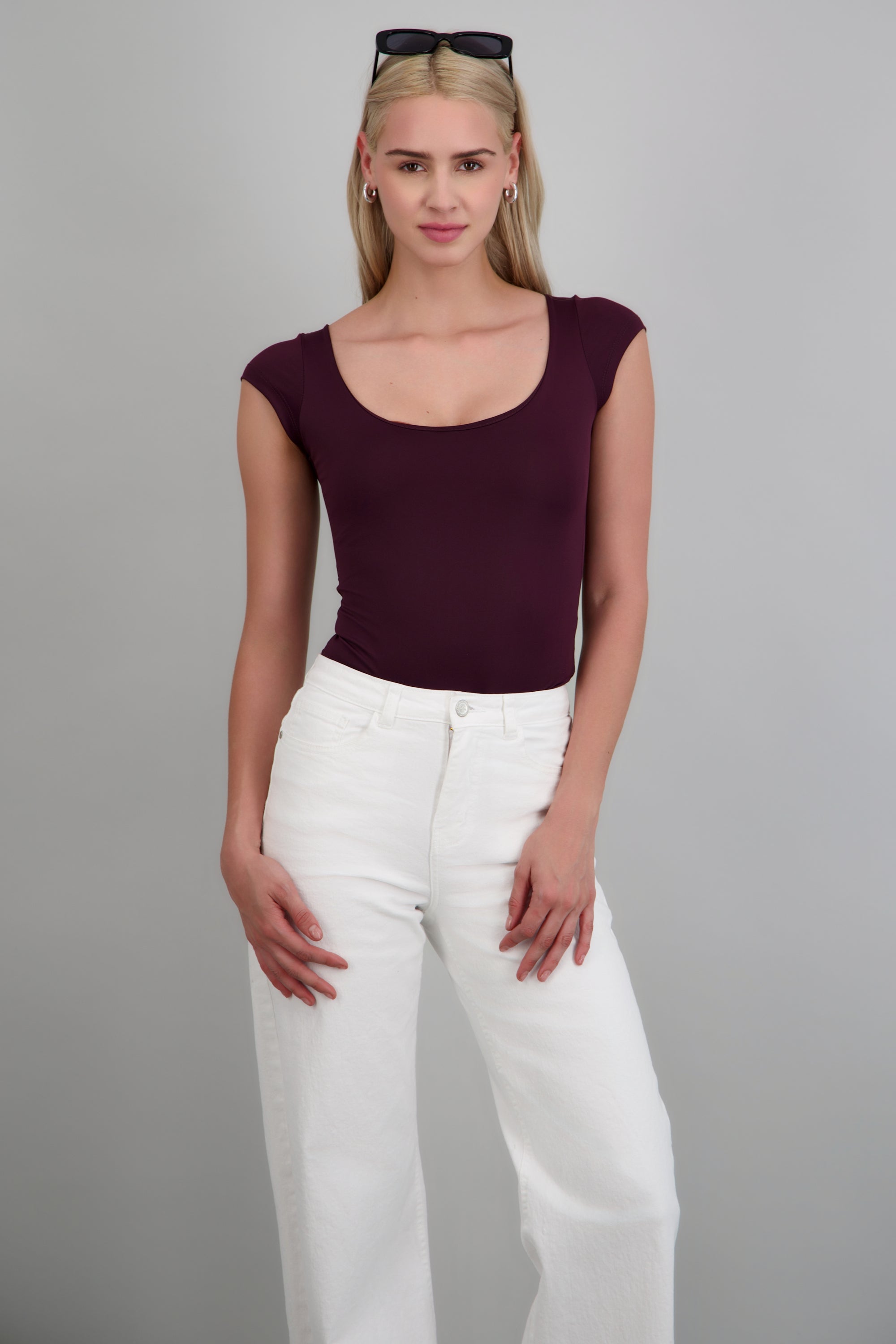 Bodysuit escote redondo manga corta liso CIRUELA