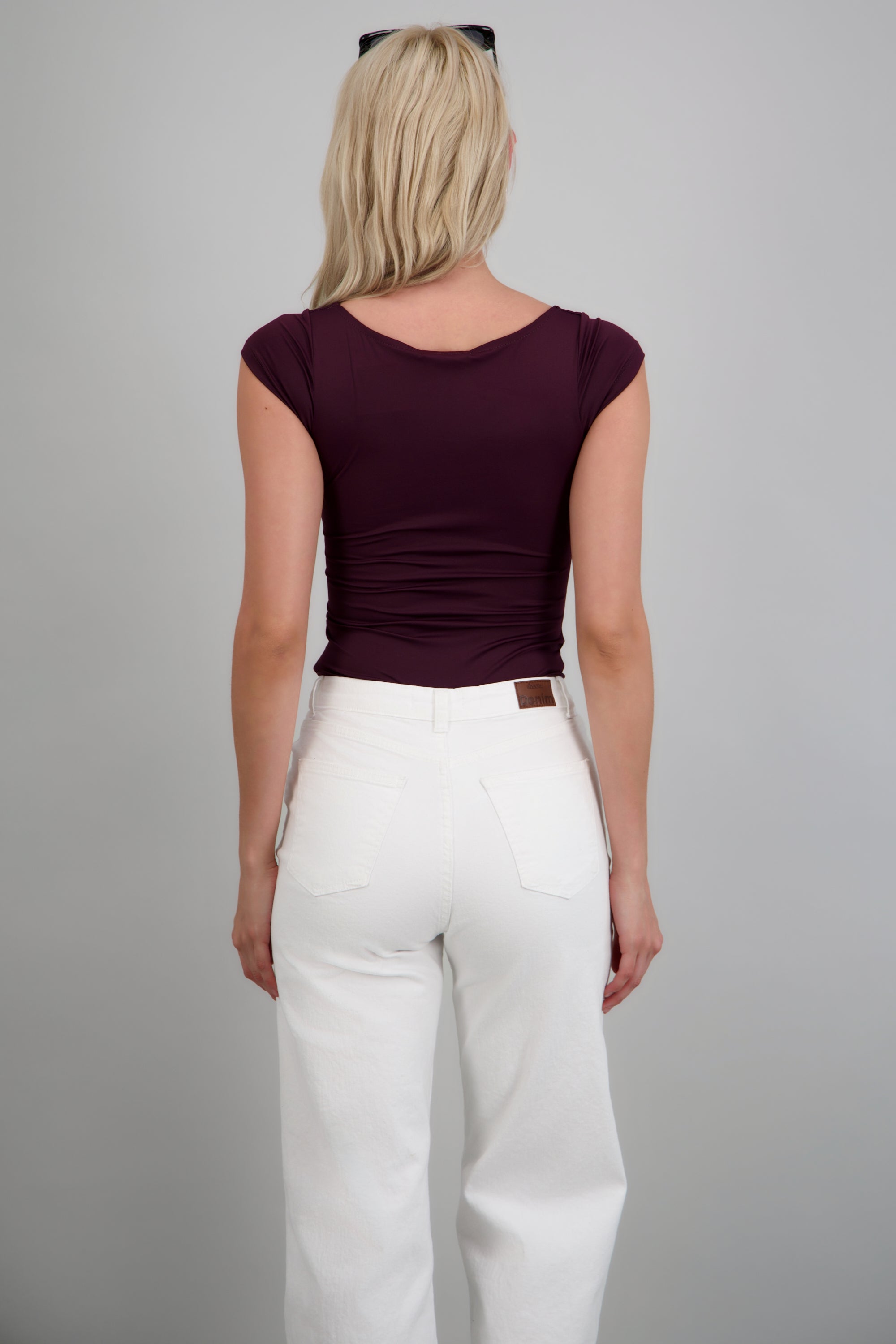 Bodysuit escote redondo manga corta liso CIRUELA
