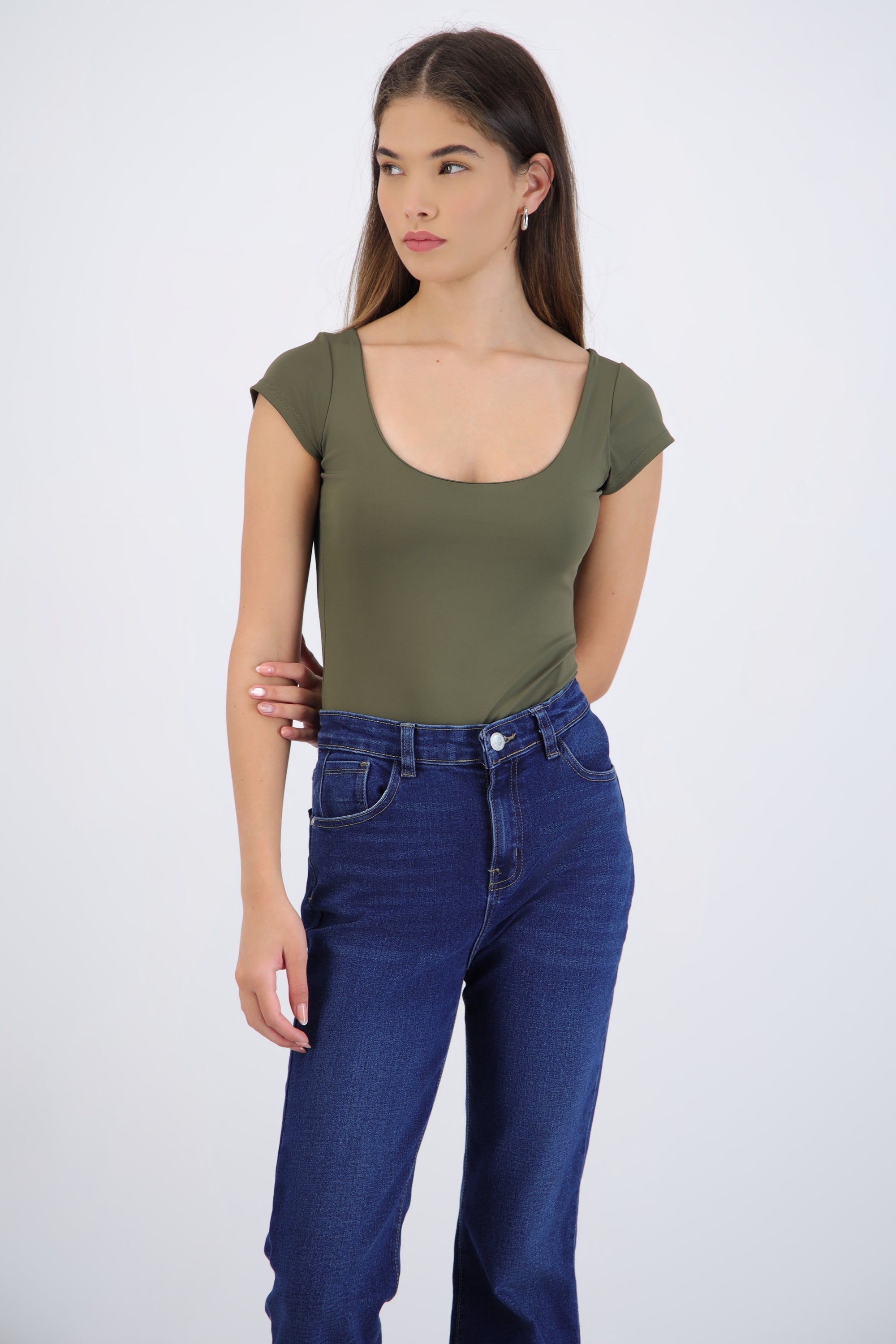 Bodysuit escote redondo manga corta liso
