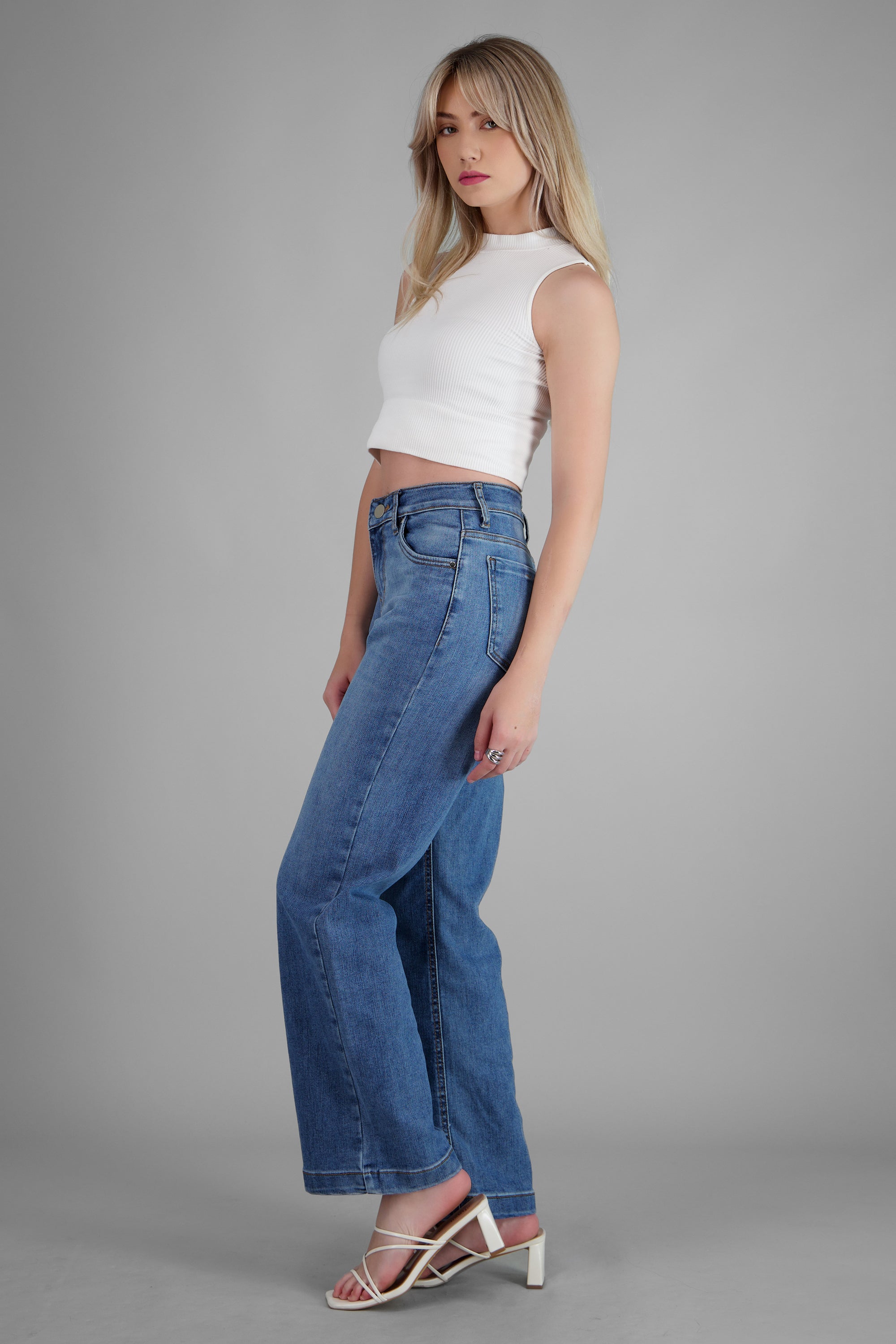 Jeans wide leg amplios MEDIUM WASH