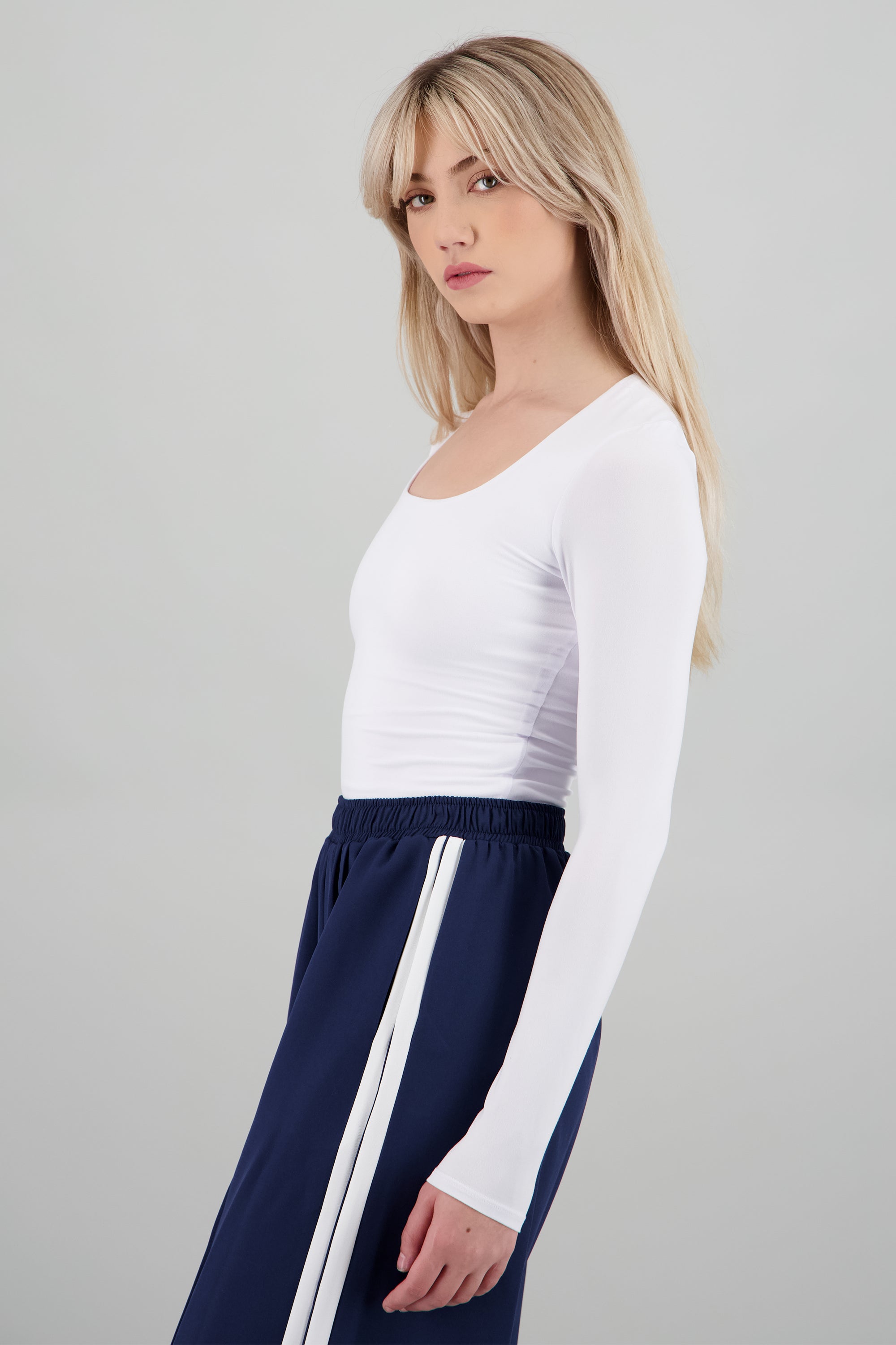 Top escote cuadrado manga larga BLANCO