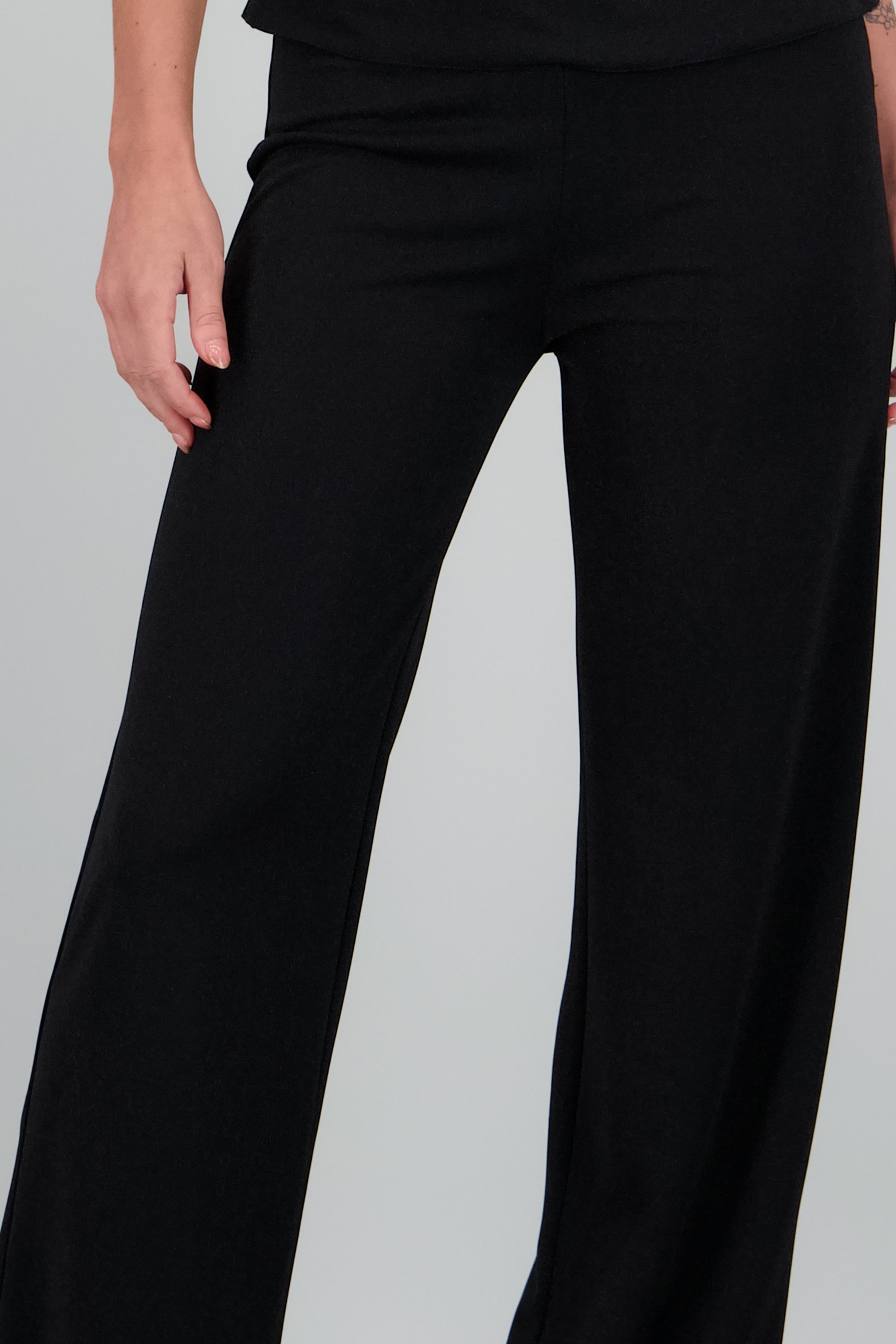 Pantalon ancho metalizado NEGRO