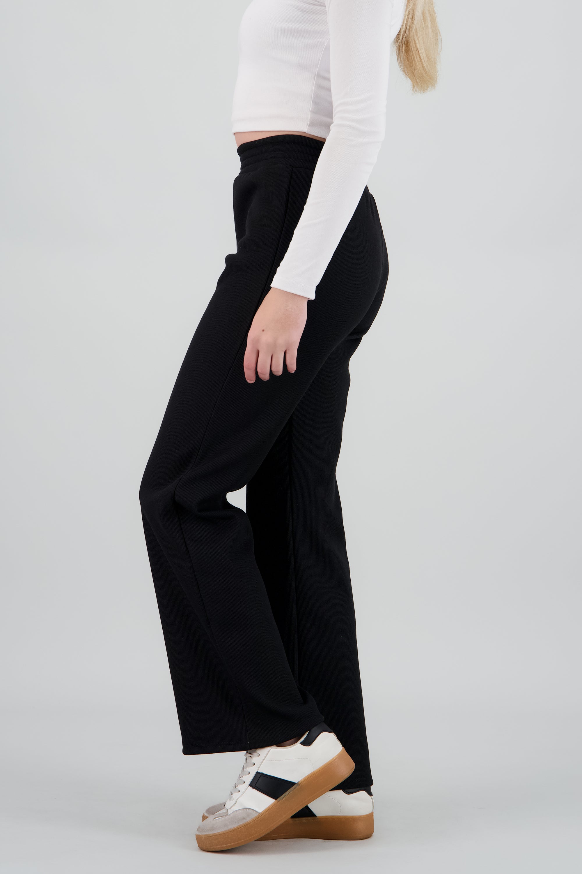 Pants resorte detalle flece NEGRO