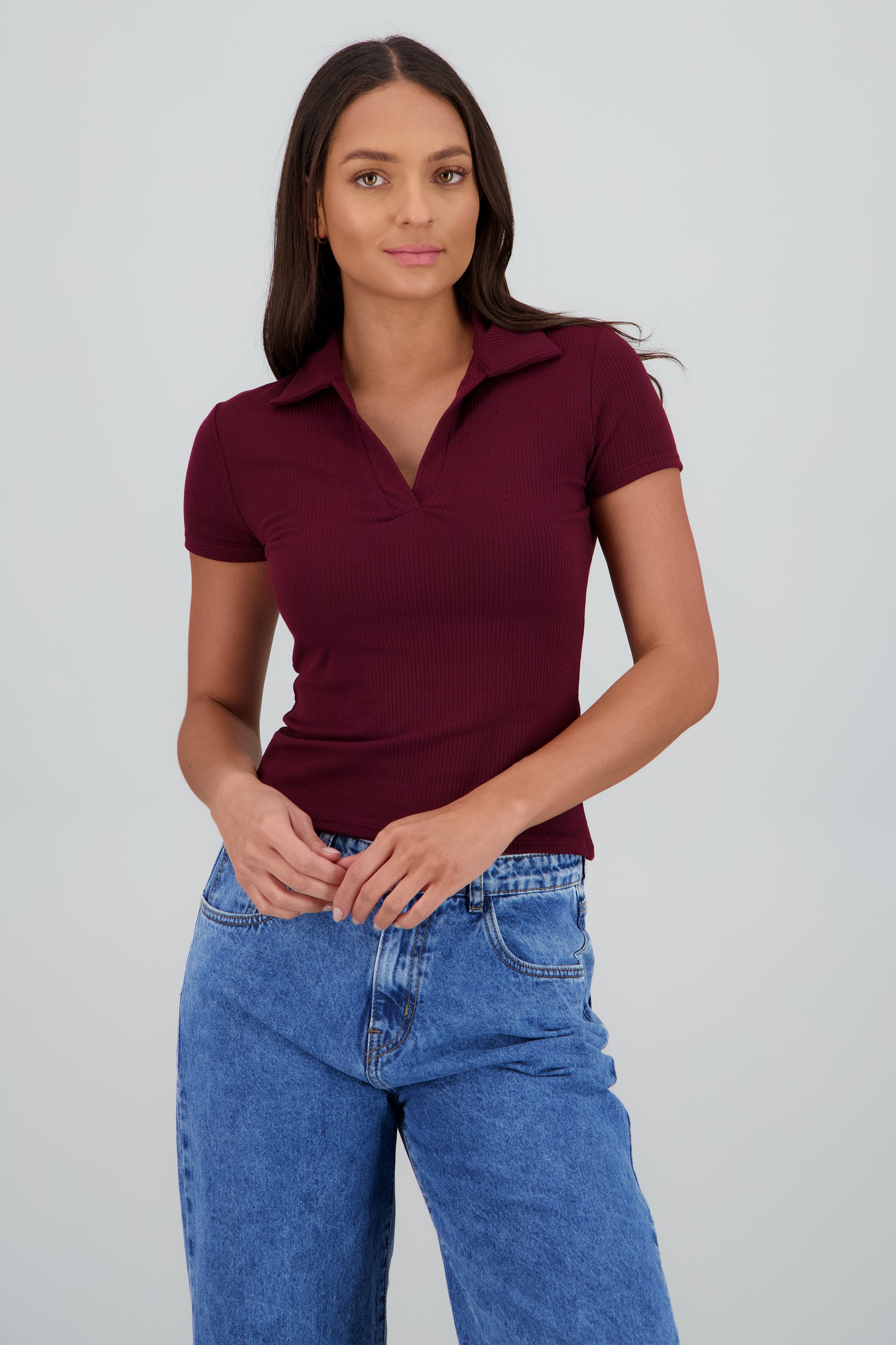 Playera cuello polo manga corta VINO