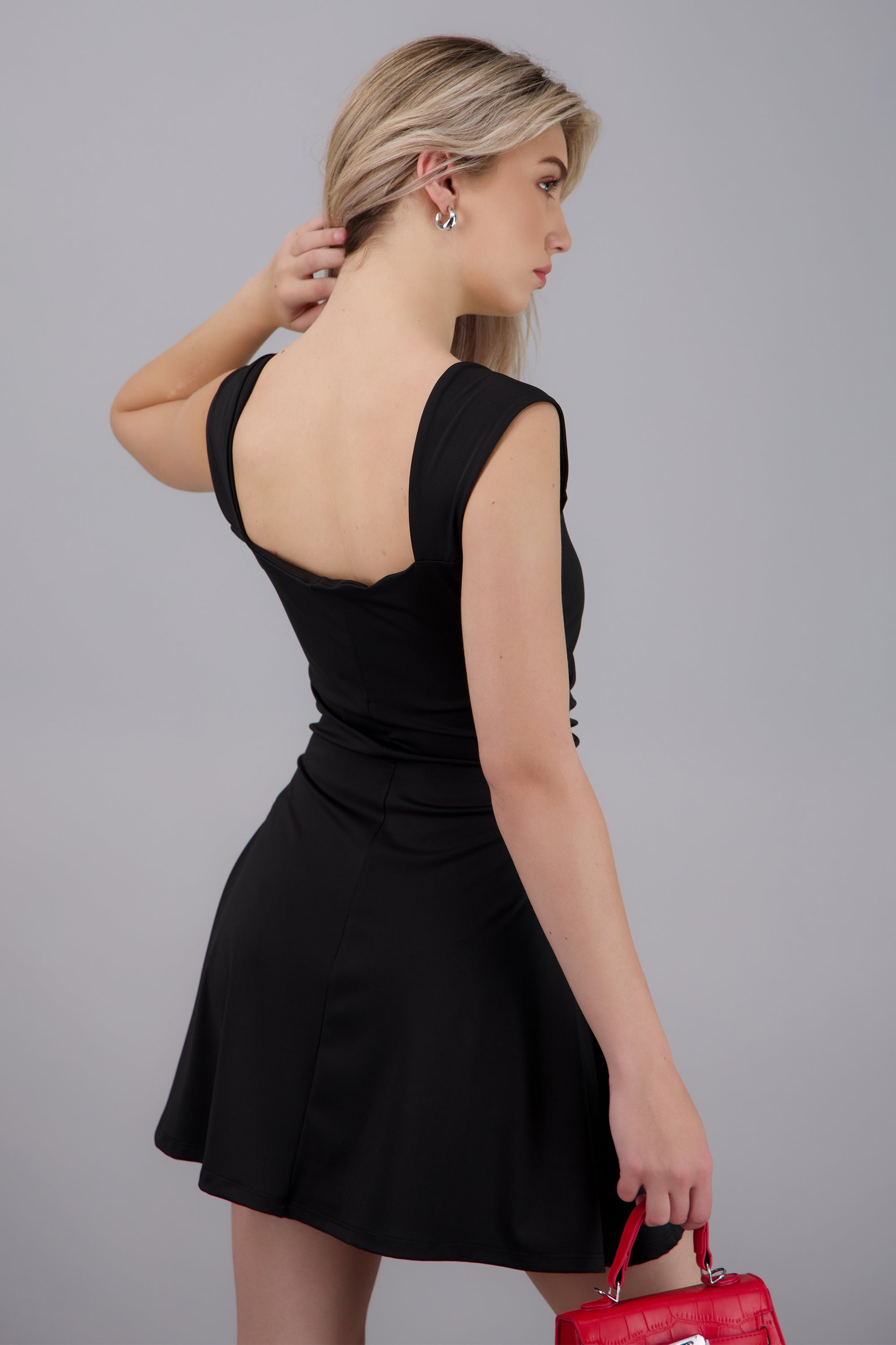 Vestido tirantes detalle frunces NEGRO