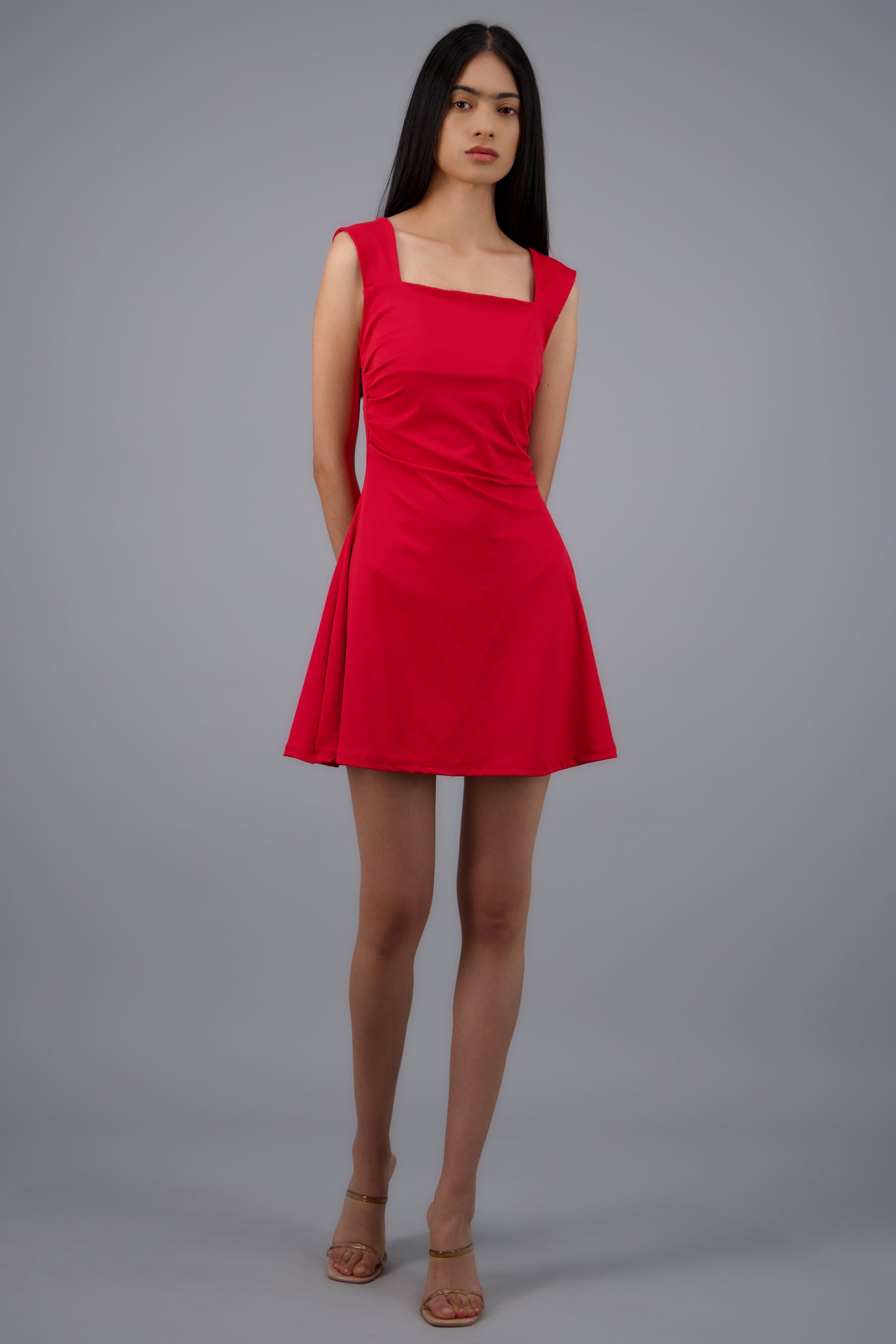 Vestido tirantes detalle frunces ROJO