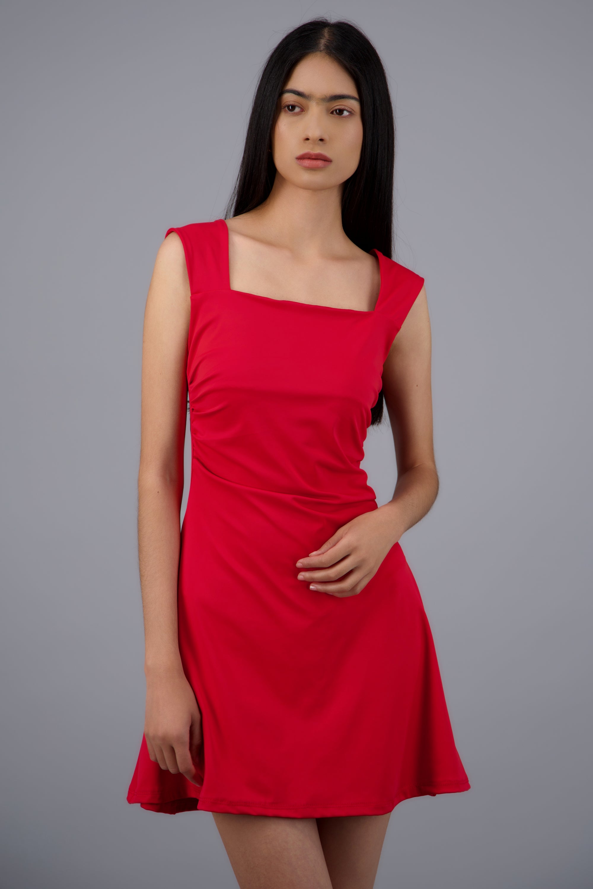 Vestido tirantes detalle frunces ROJO