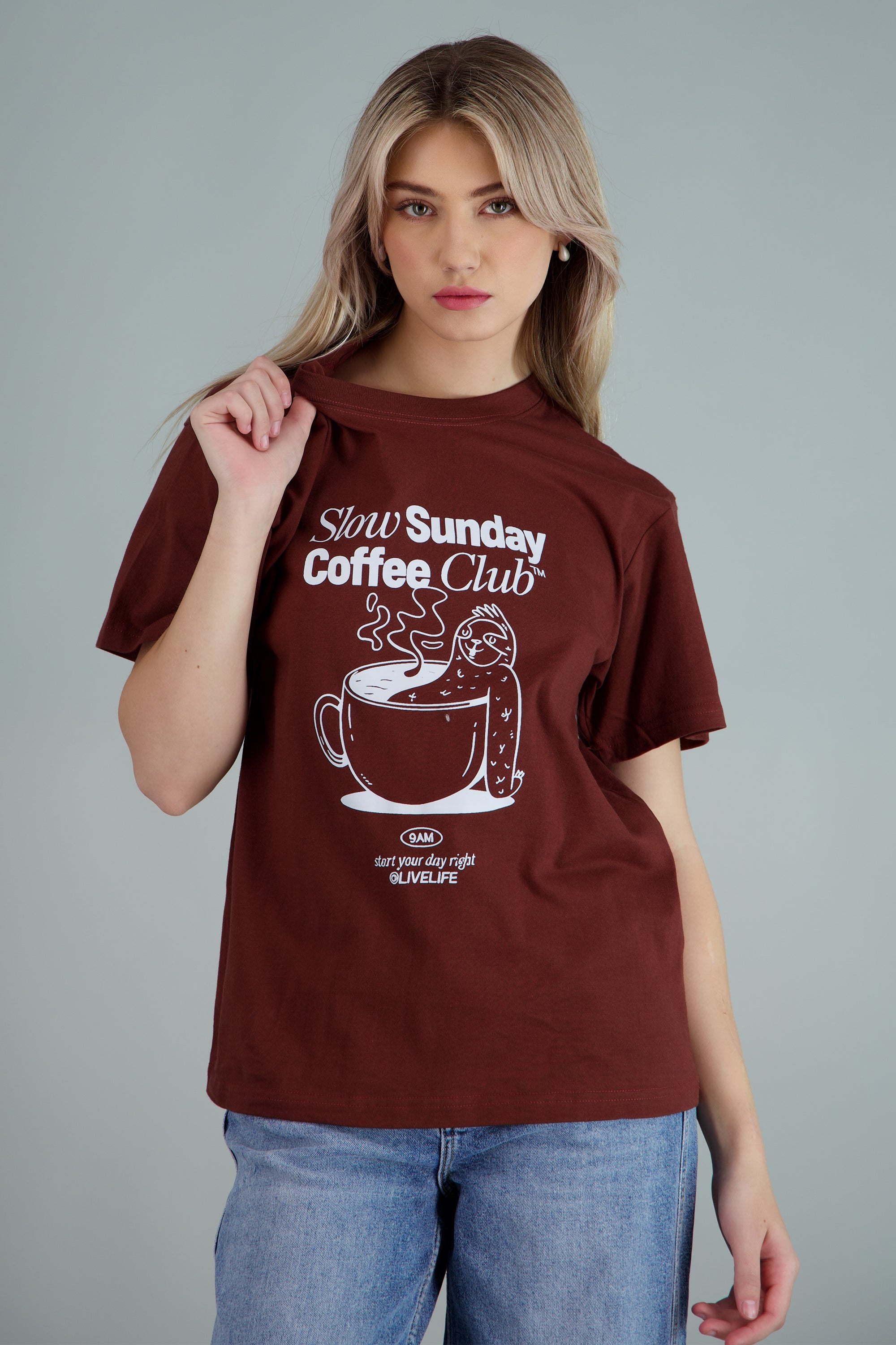 Playera estampada Coffee Club CHOCOLATE