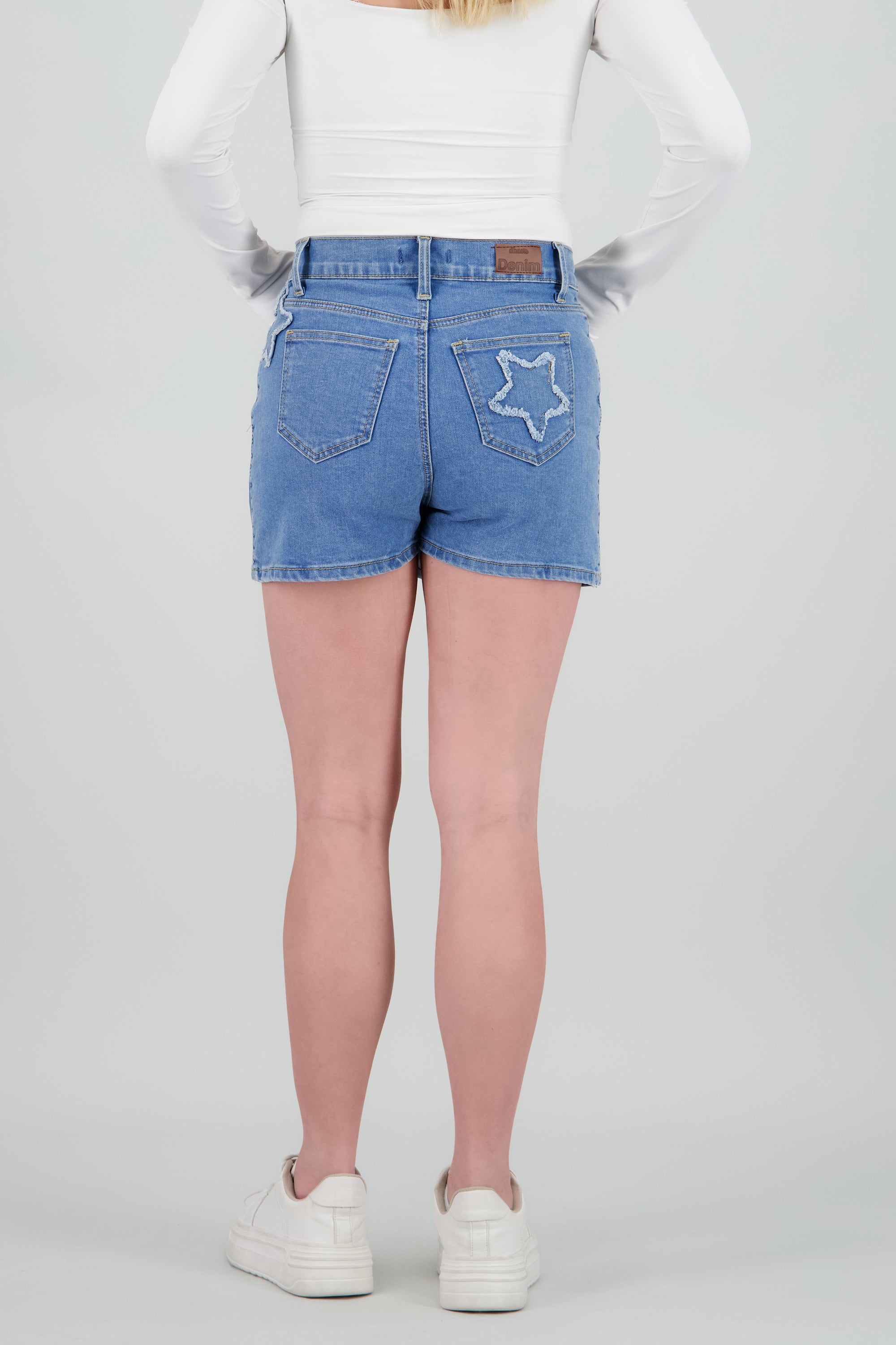 Skort estrellas abertura MEDIUM WASH