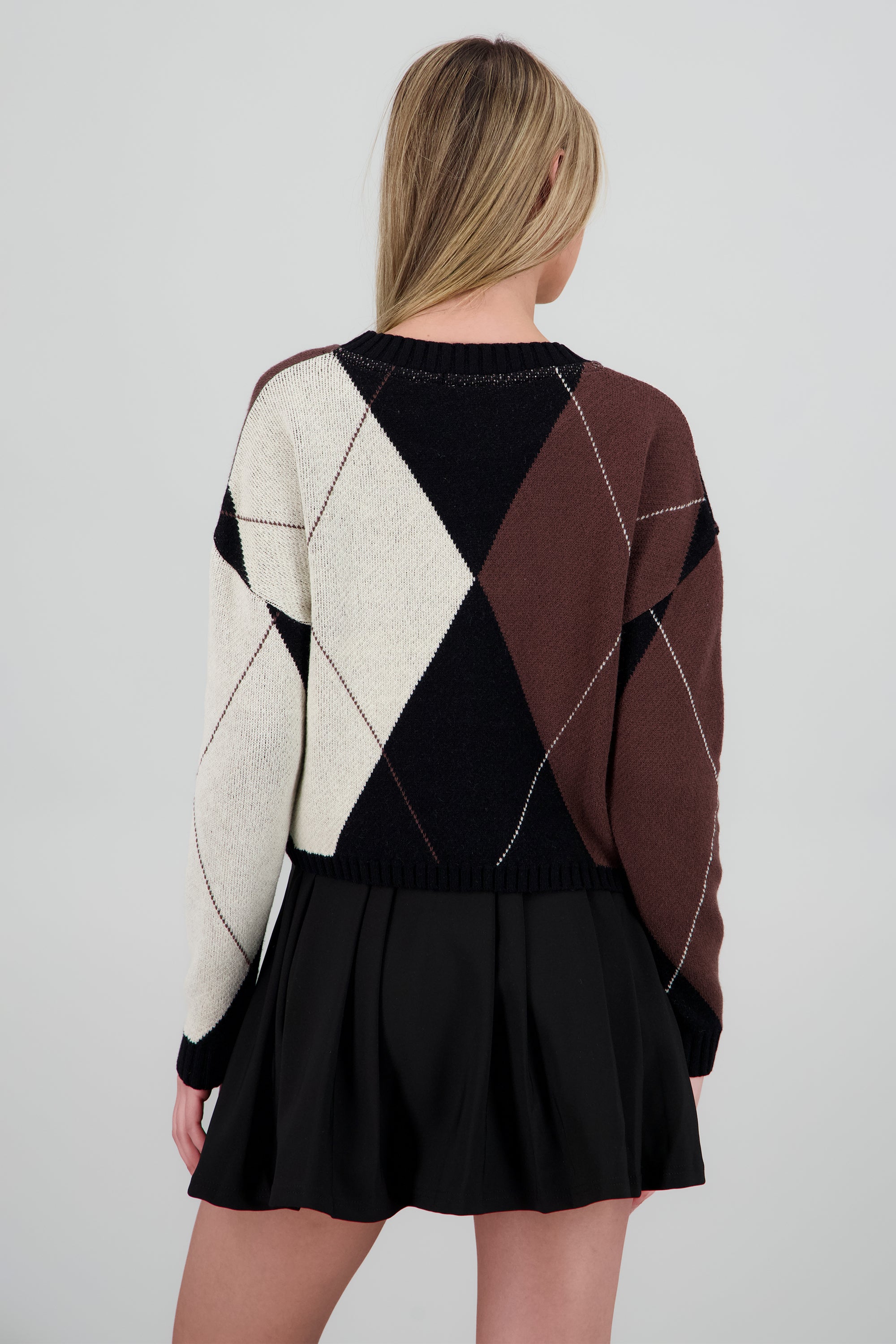 Sueter crop rombos CAFE COMBO