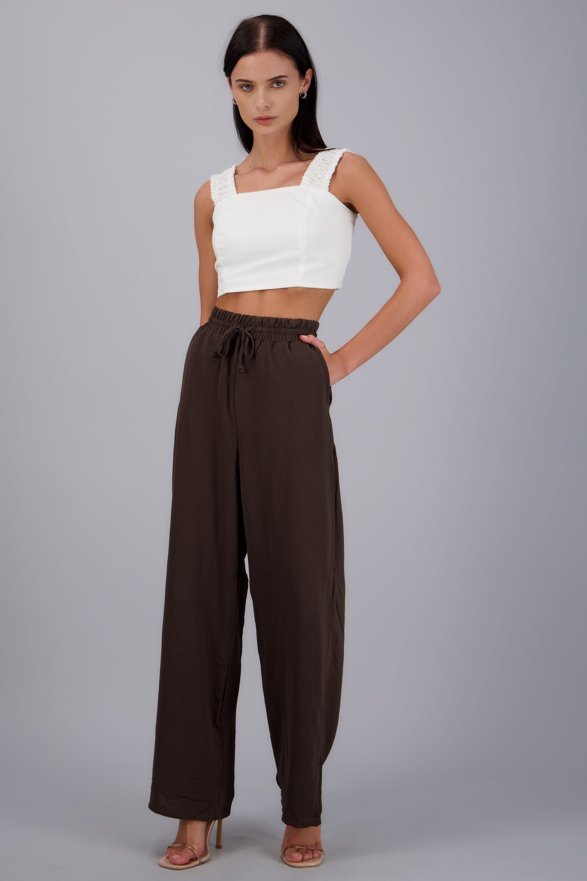 Pantalones lisos con jareta CHOCOLATE