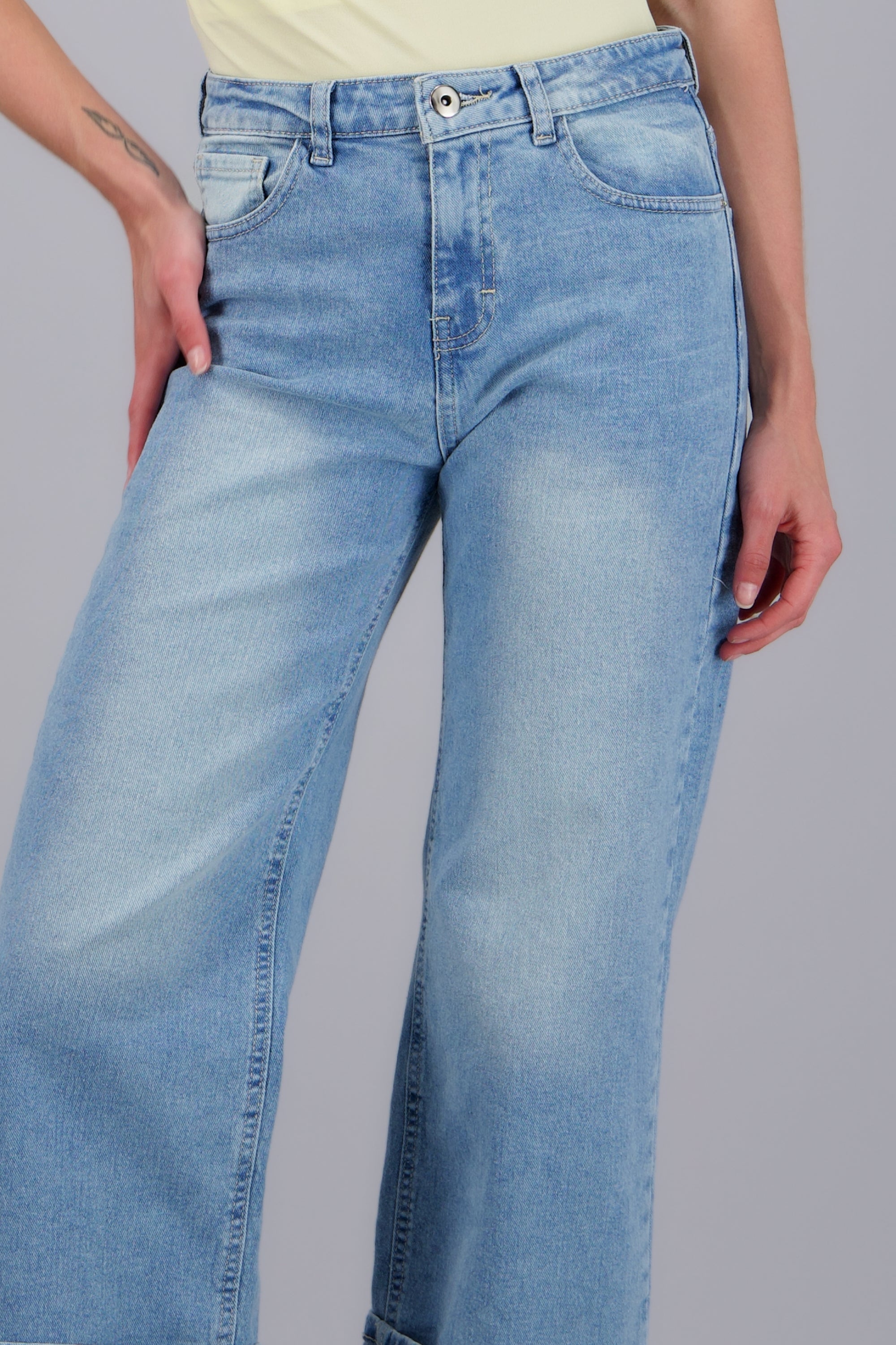 Jeans baggy tiro medio valenciana Hypsters LIGHT WASH