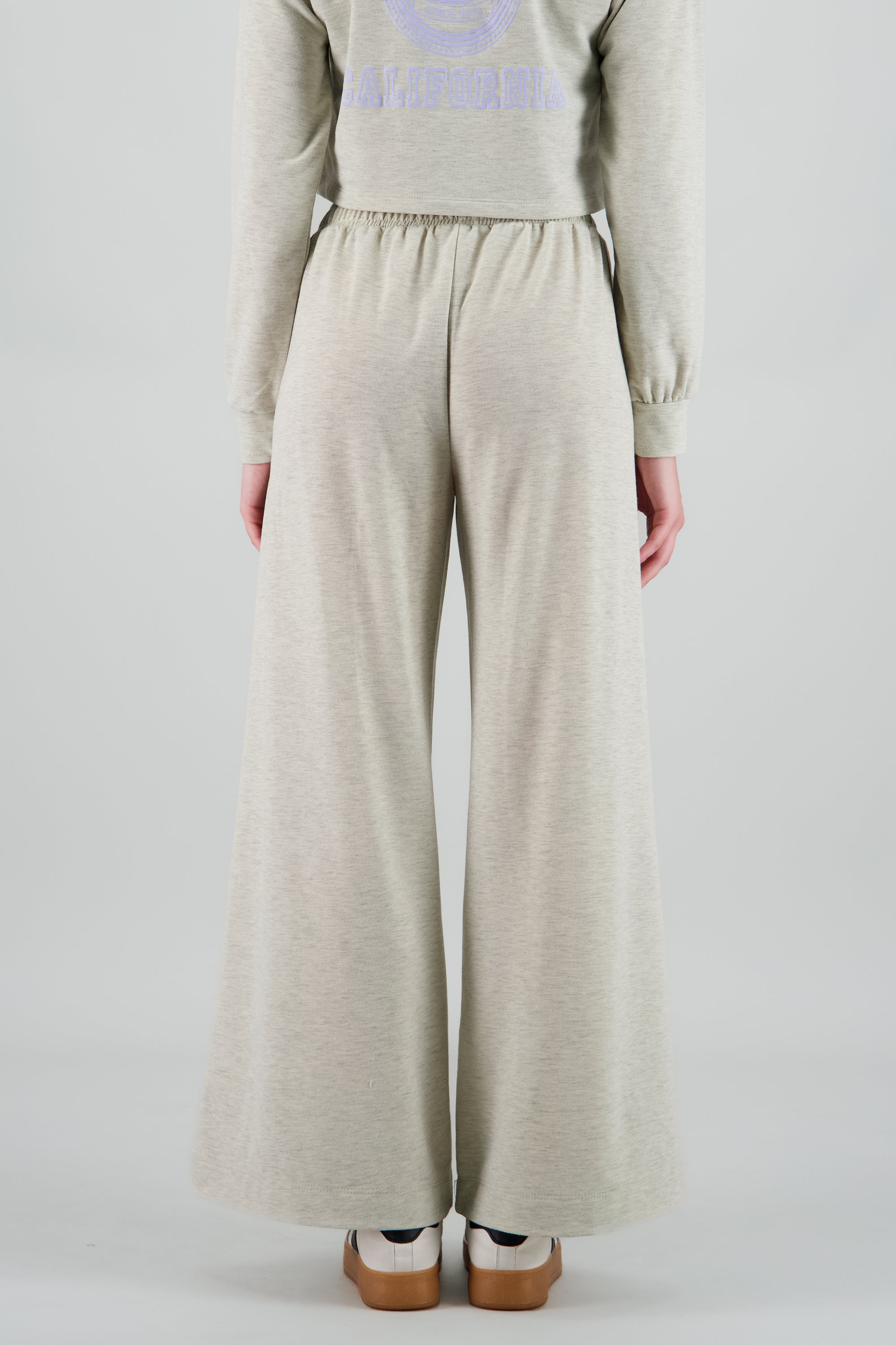 Pantalon amplio detalle pretina GRIS JASPE
