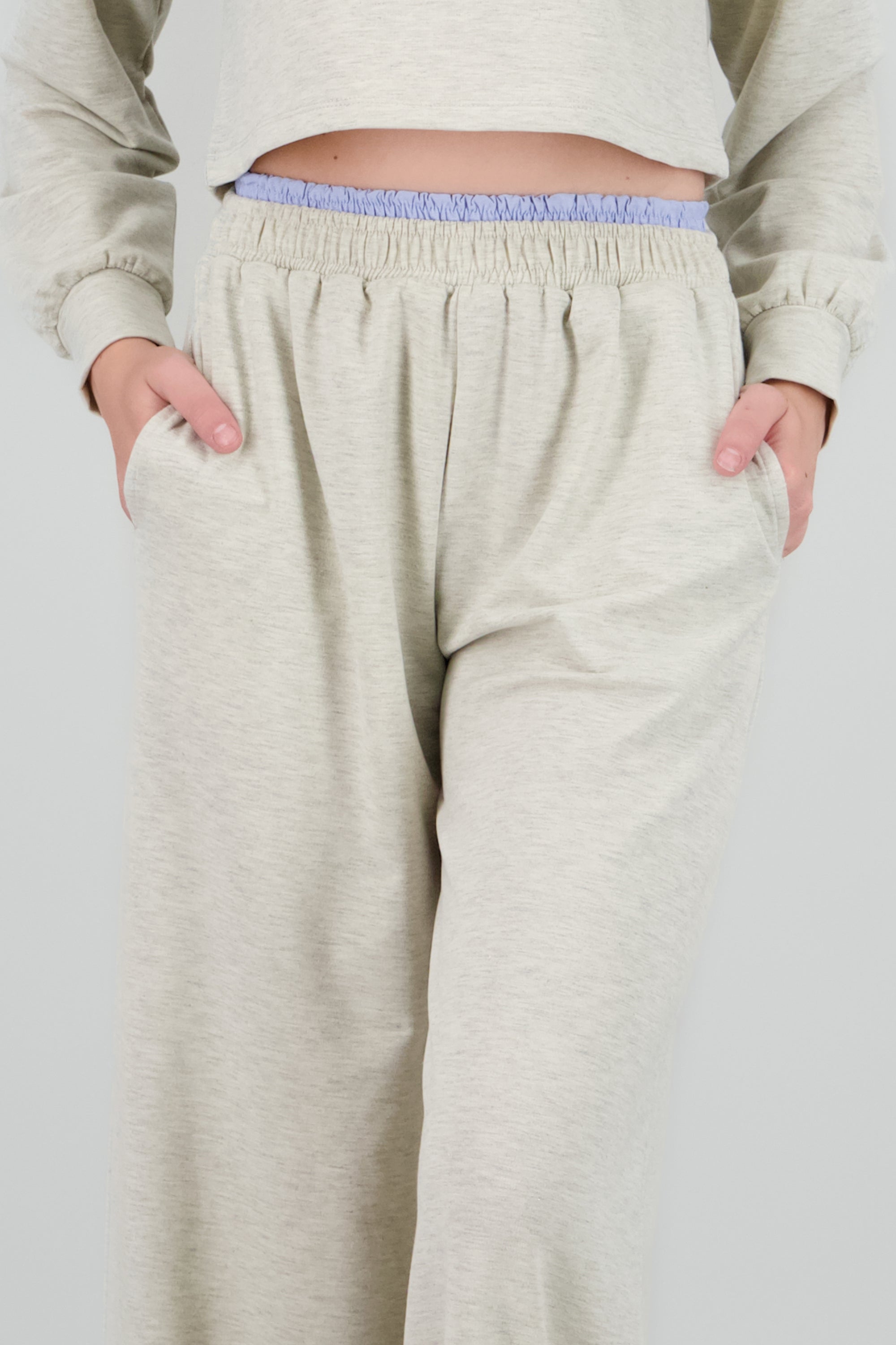 Pantalon amplio detalle pretina GRIS JASPE