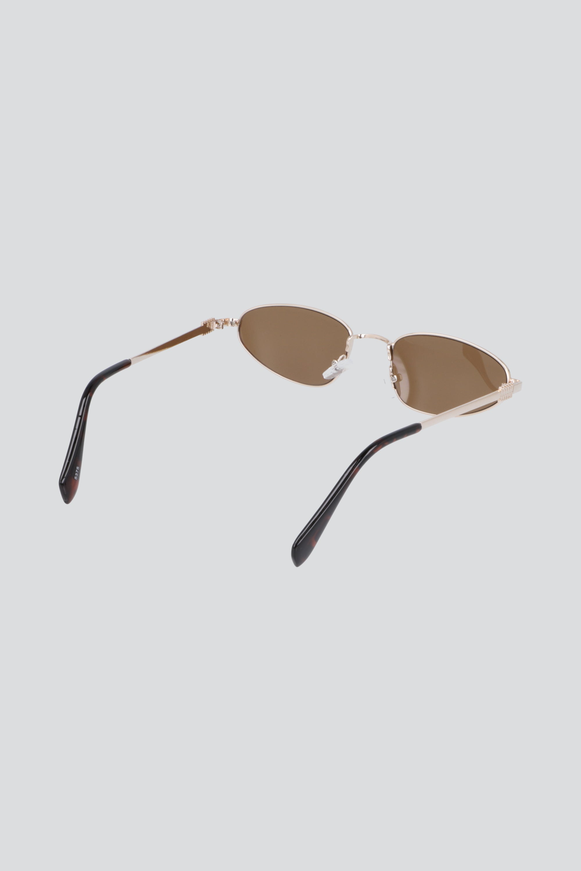 Lentes de sol armazon delgado CAFE