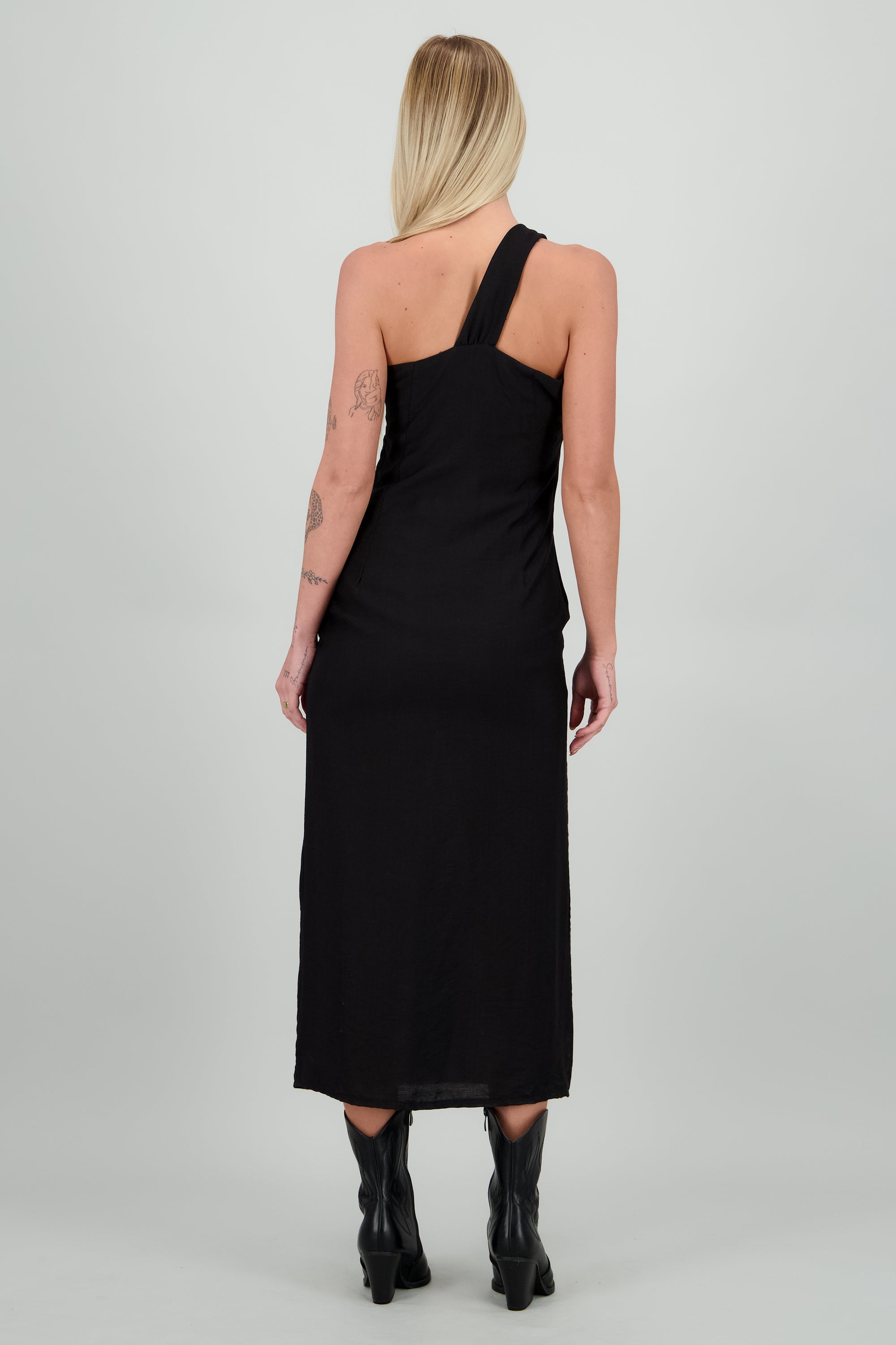 Vestido maxi asimetrico detalle nudo escote NEGRO