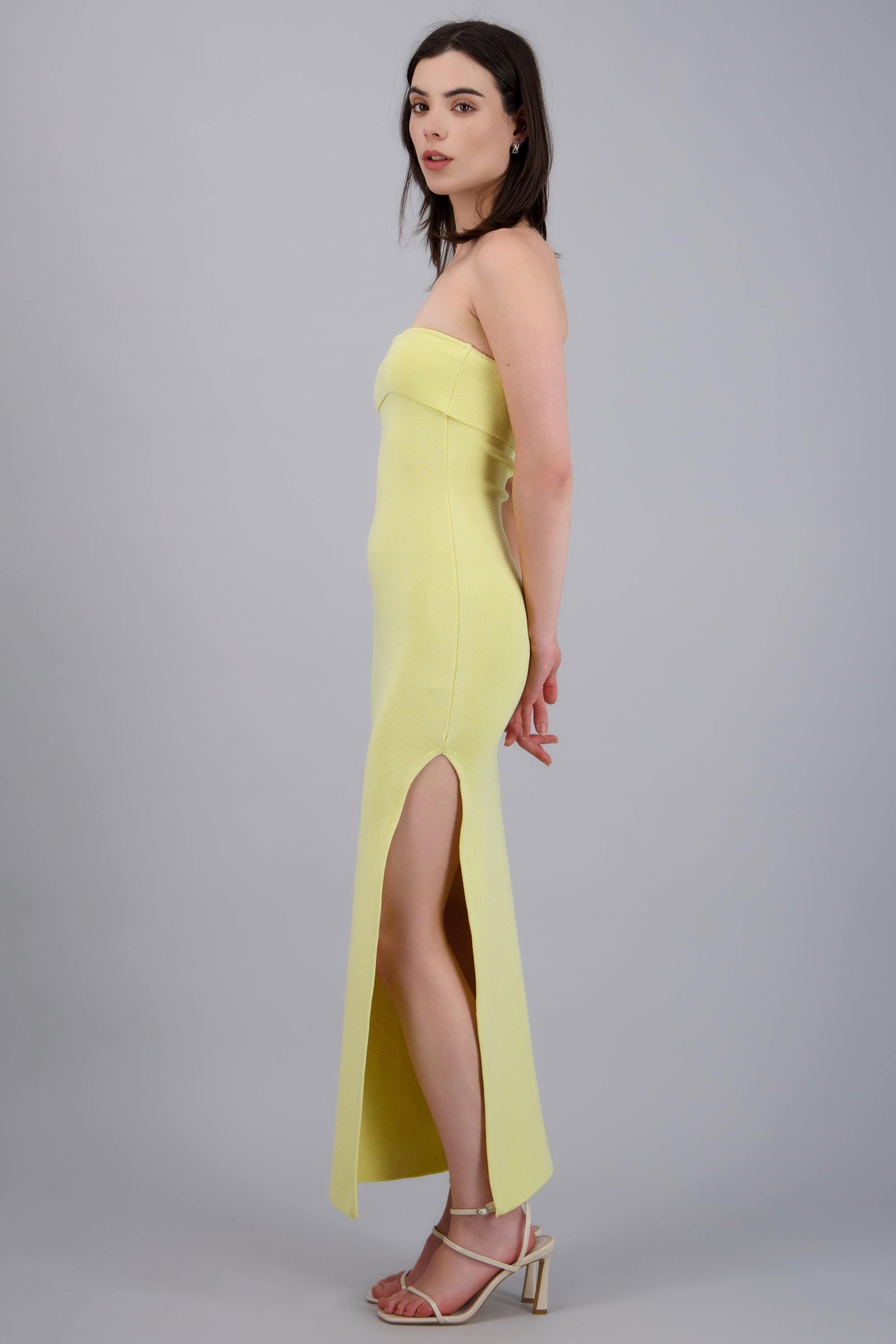 PASTEL YELLOW