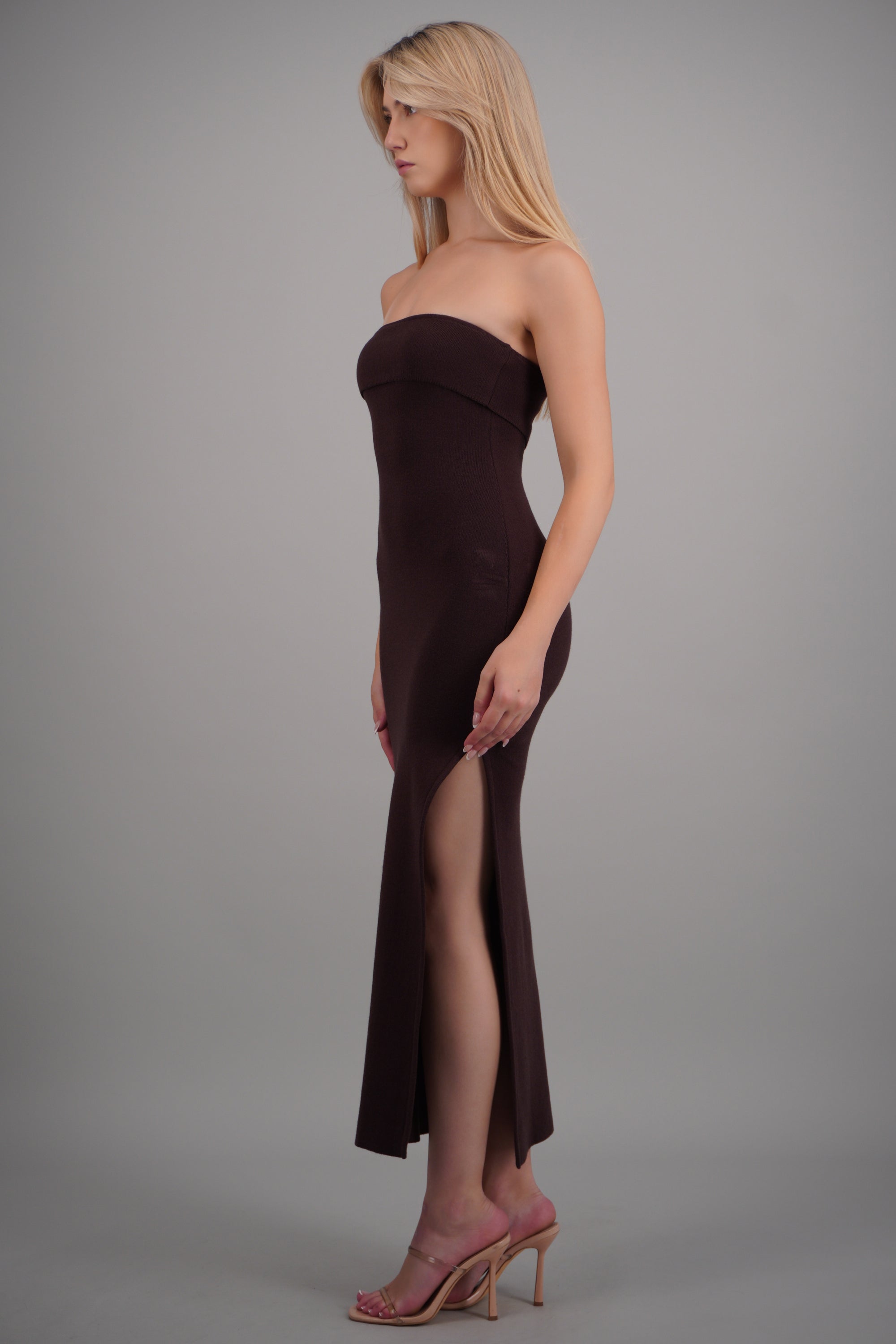Vestido maxi doblez liso CHOCOLATE