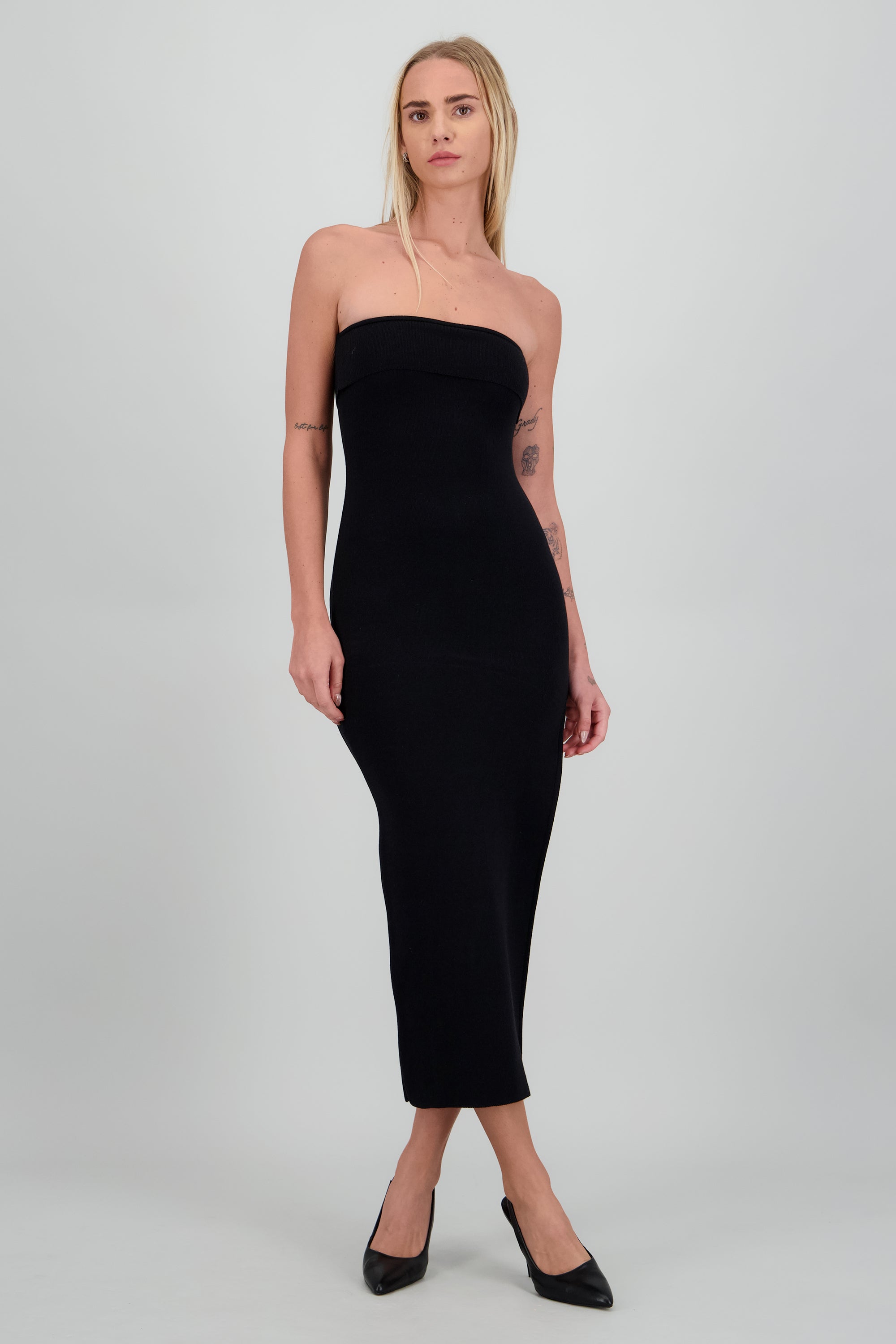 Vestido maxi doblez liso NEGRO