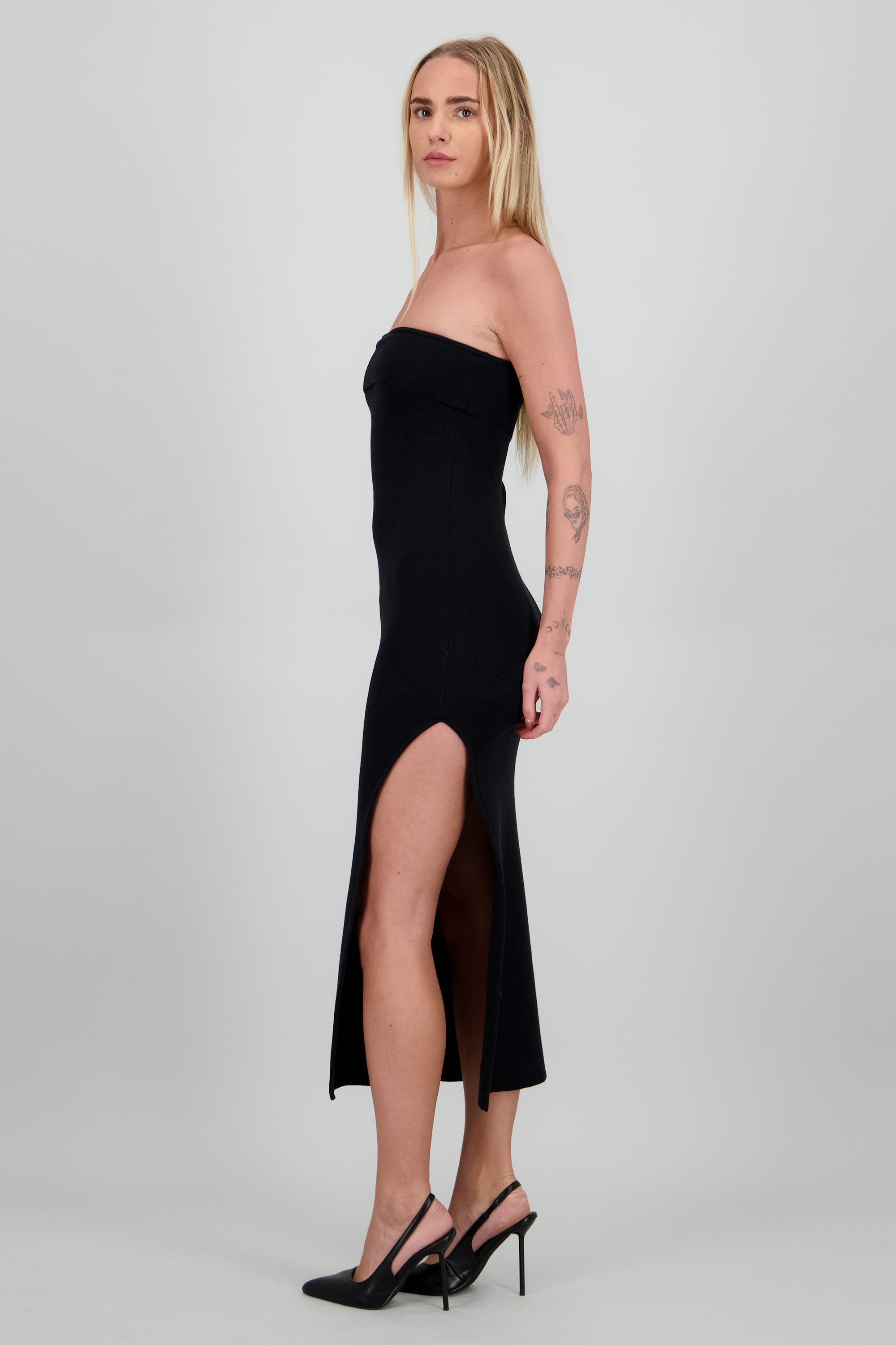 Vestido maxi doblez liso NEGRO