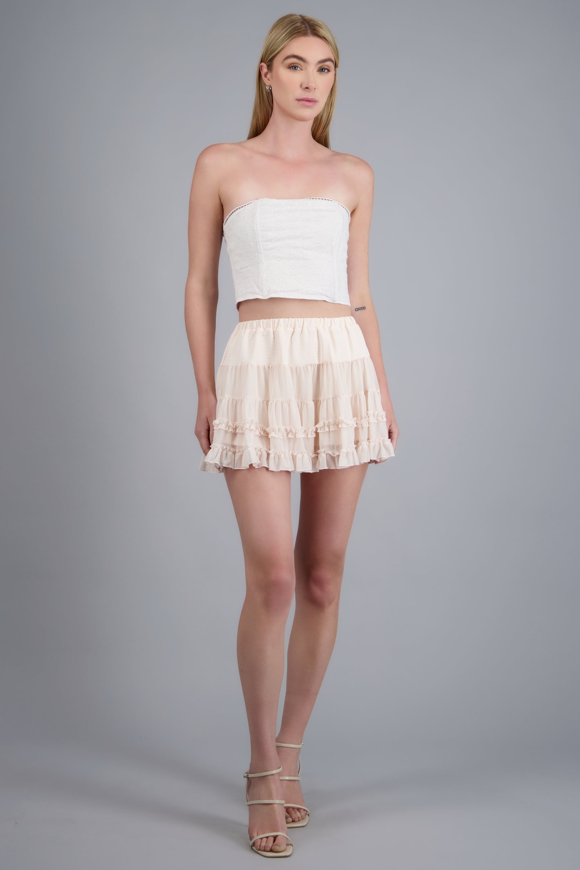 Falda mini detalle olanes BLUSH