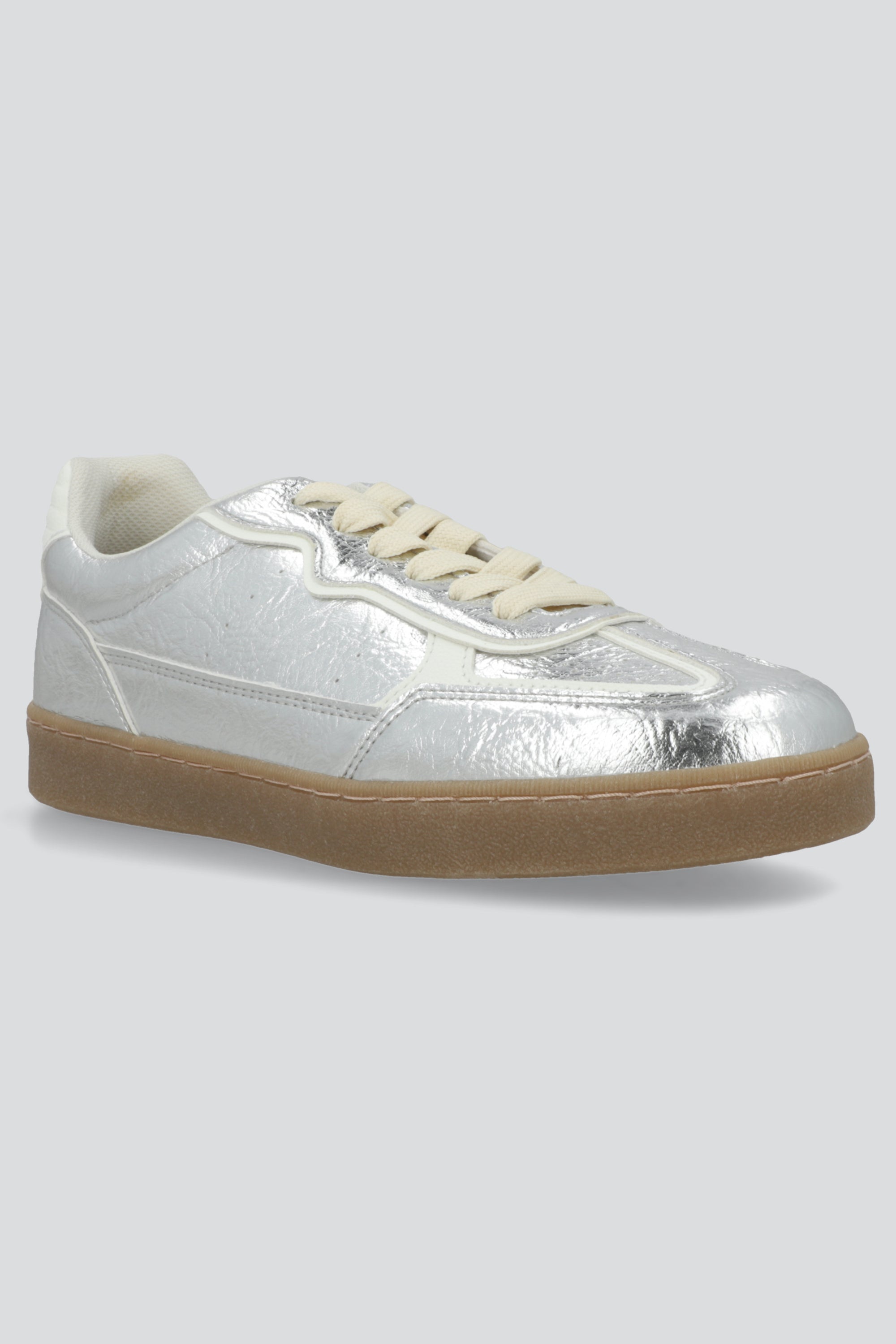 Tenis casual metalico separaciones PLATA