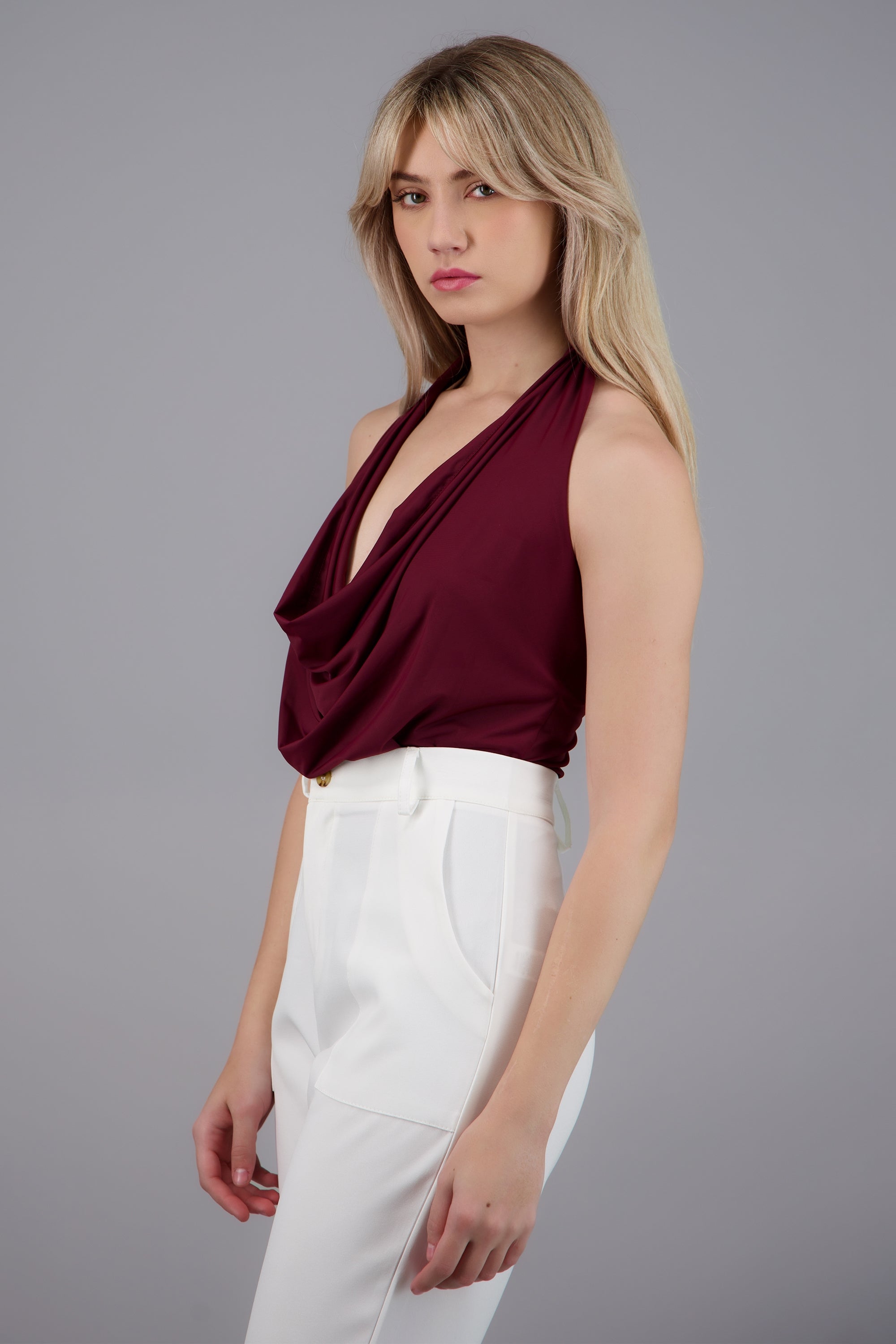 Top Halter Drapeado Escote Cascada CIRUELA